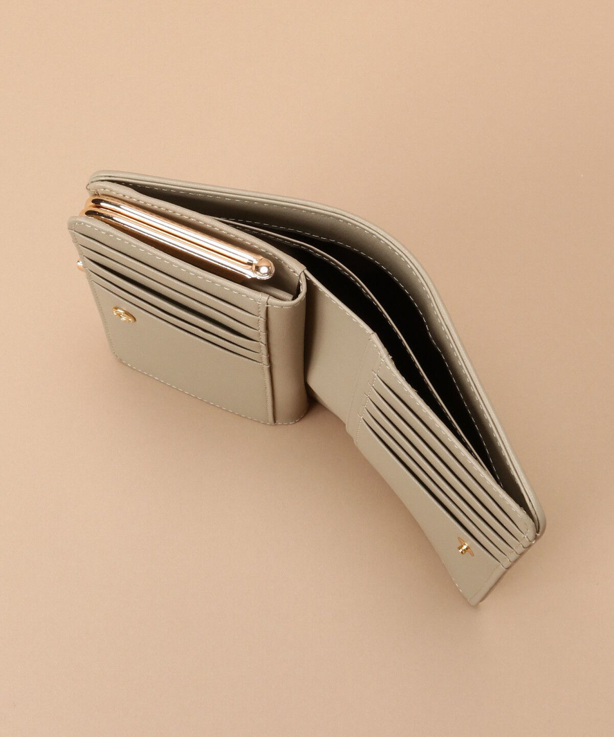 Samantha Thavasa「シンプルバイカラー口金折財布」|財布|