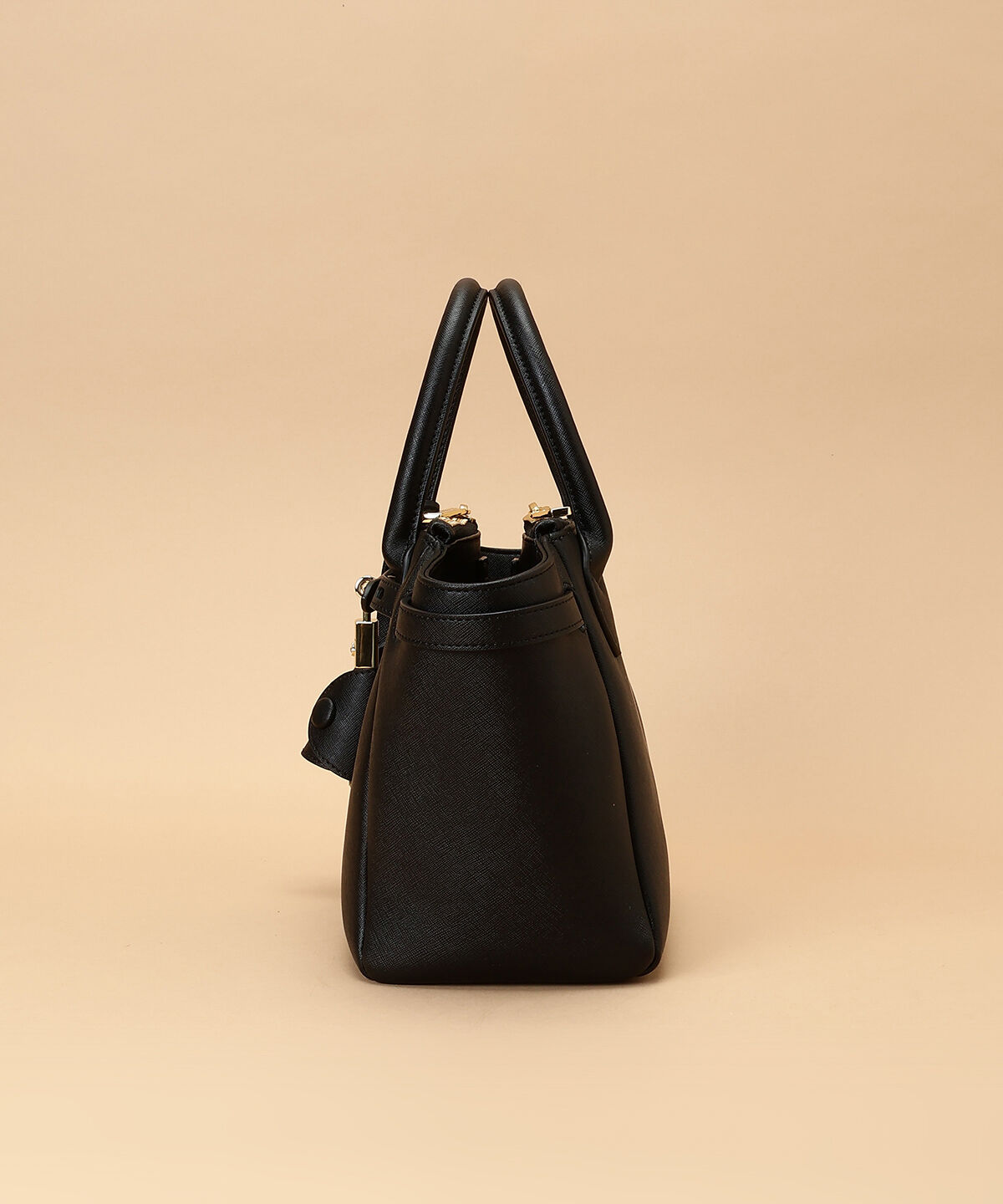 Samantha Thavasa「ベルトデザイン サマンサアゼル 中サイズ」|ハンドバッグ|