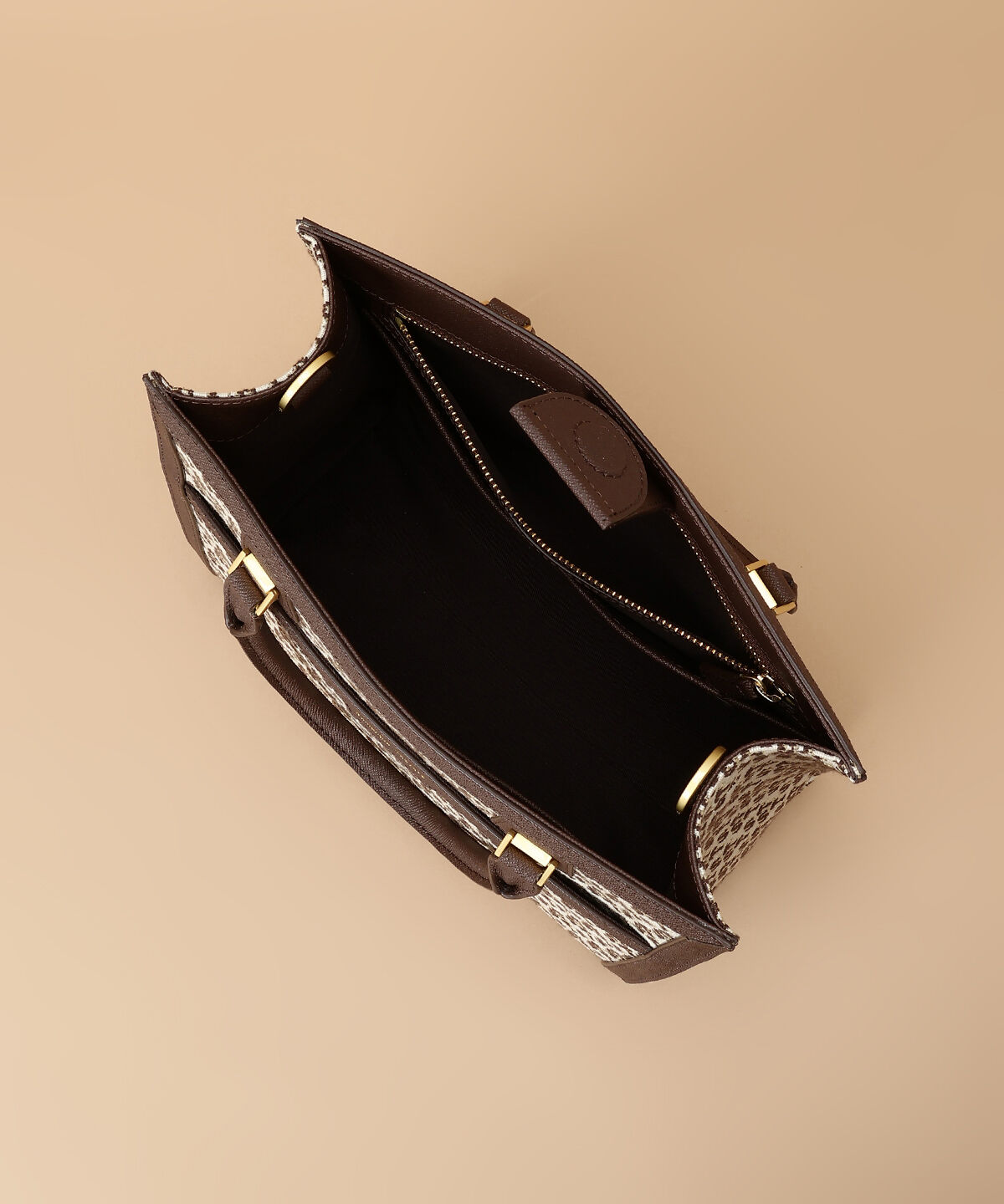 Samantha Thavasa「ST Jacquard シルエット スクエアトートバッグ」|トートバッグ|