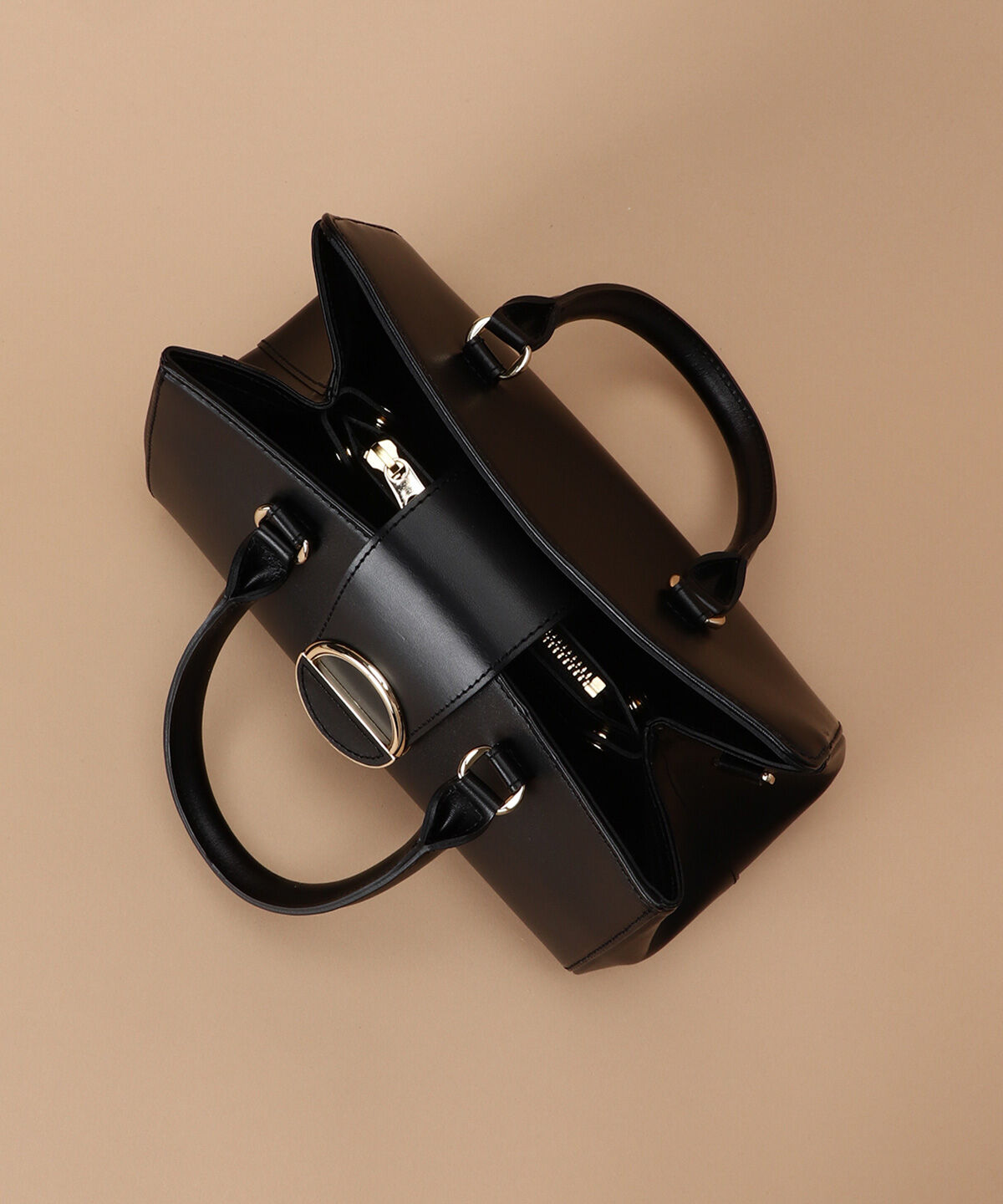 Samantha Thavasa「ベルトモチーフ レザーハンドバッグ」|ハンドバッグ|