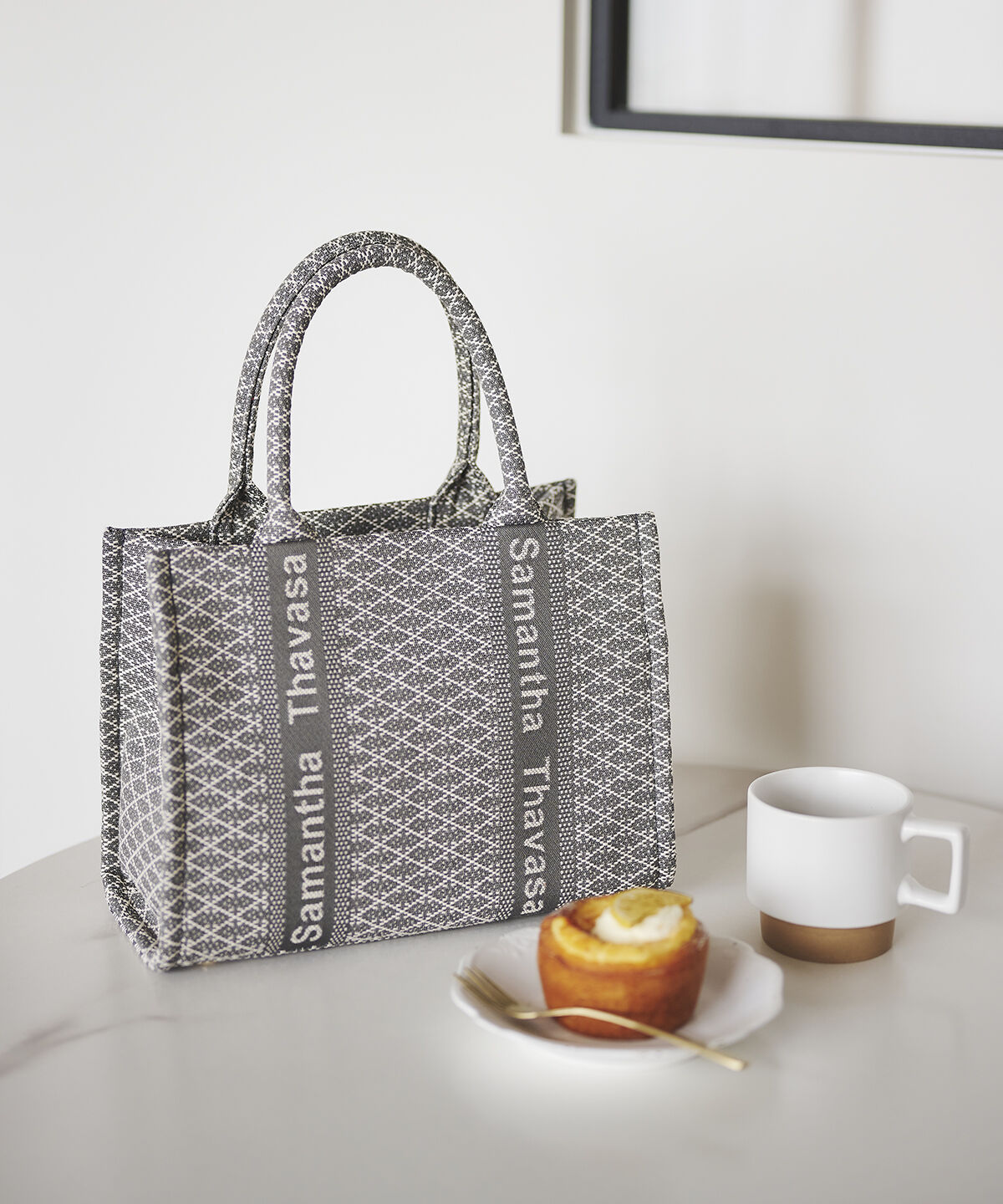 Samantha Thavasa「ステッチワークジャガード ハンドバッグ」|ハンドバッグ|