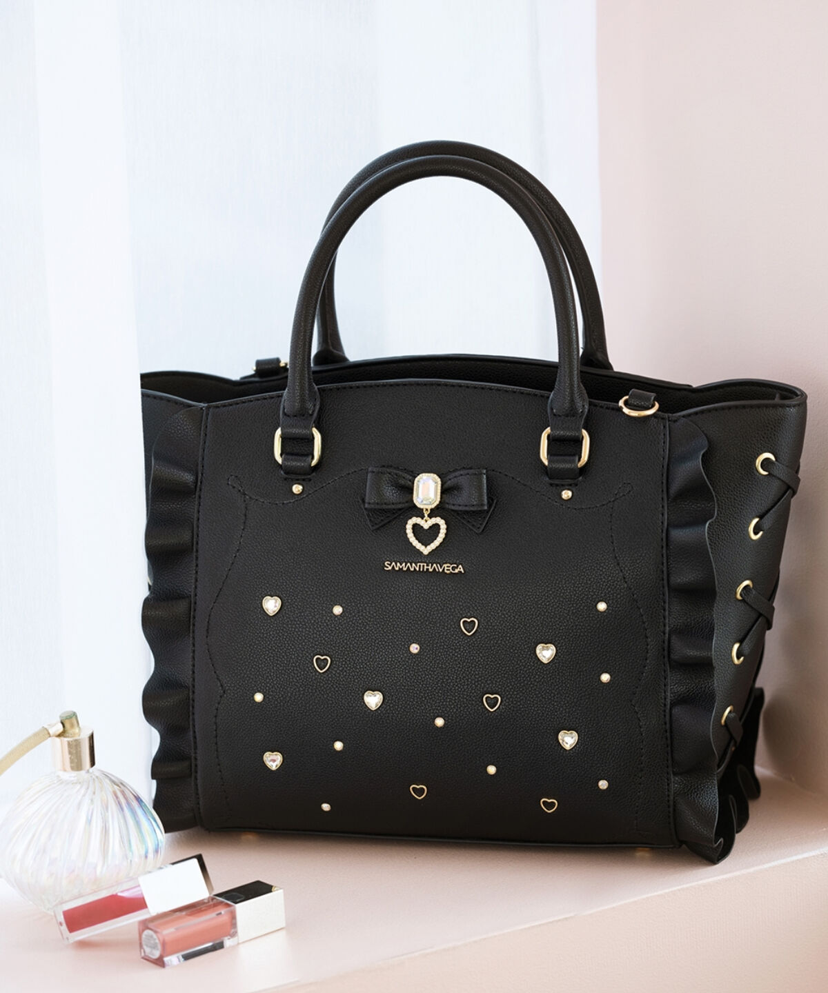 Samantha Vega「サイドレースアップリボンビジューフラッター」|ハンドバッグ|ブラック