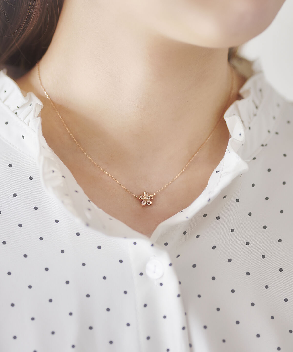 newme by Samantha Thavasa「K10 PG ストーンミニフラワー ネックレス」|ネックレス|