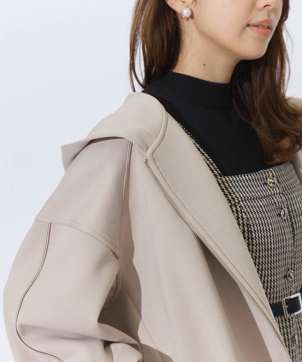 アンドクチュール「ダンボールポンチフーディーブルゾン」|ブルゾン・スタジャン|