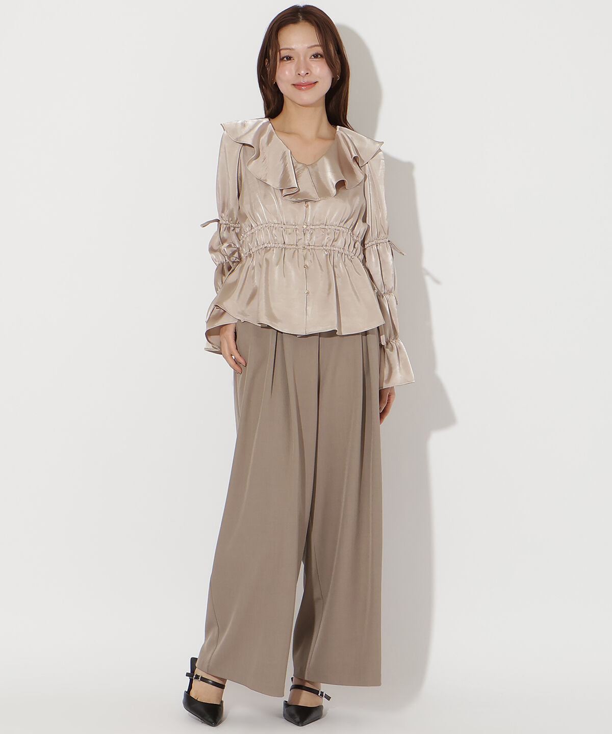 アンドクチュール「ベルト付きタックワイドパンツ」|その他|カーキ