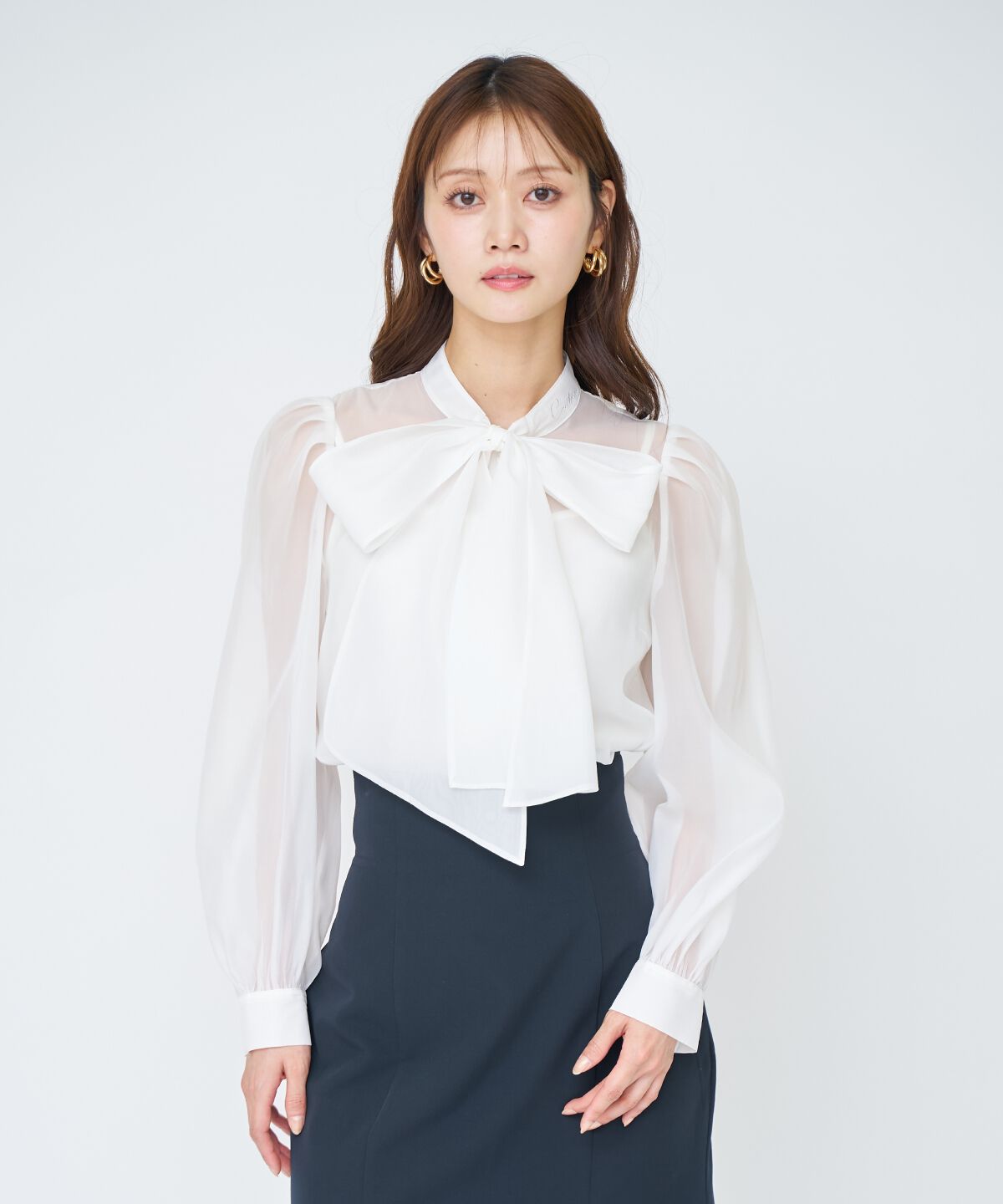 アンドクチュール「シアーボウタイブラウス」|シャツ・ブラウス|オフ