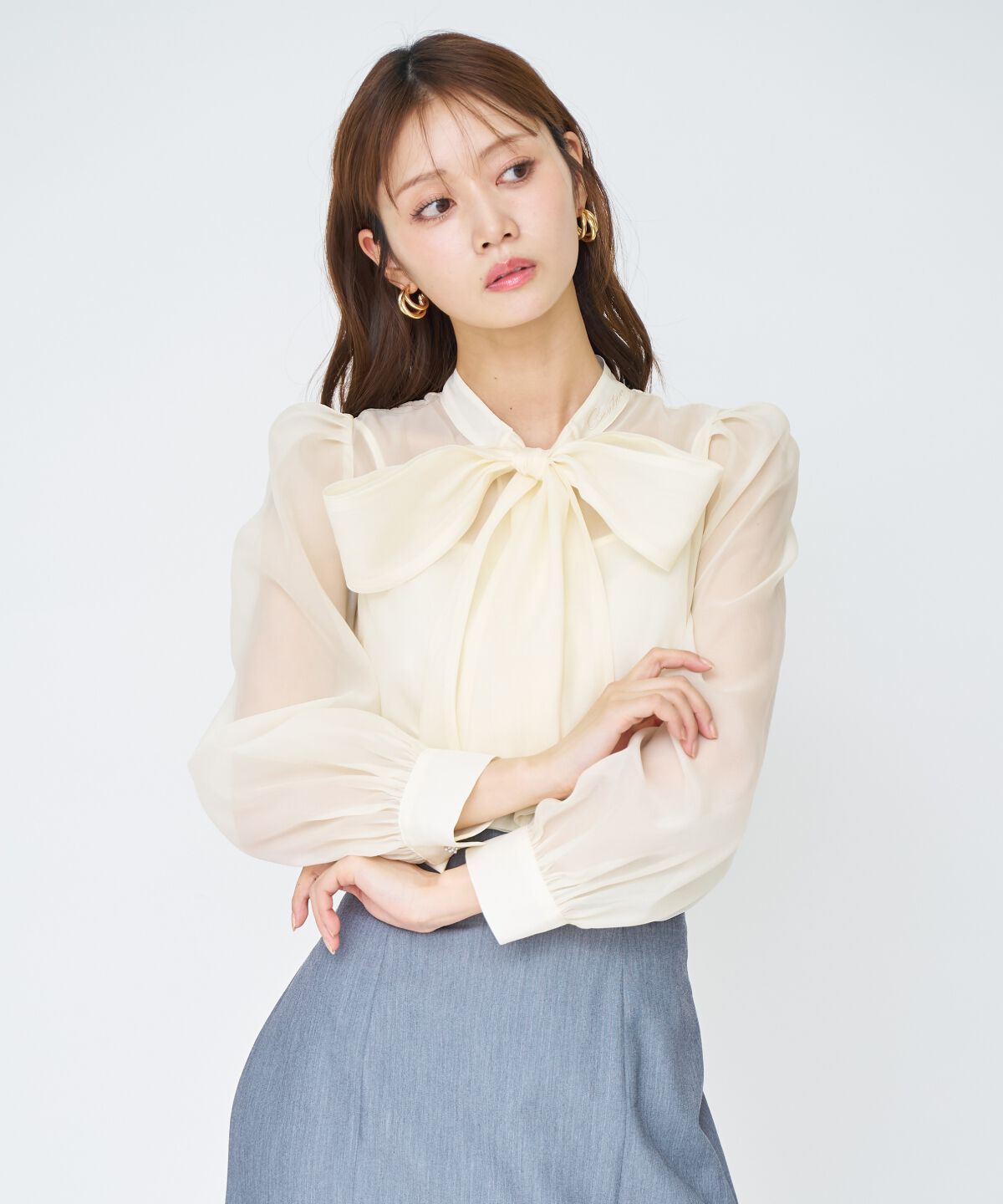 アンドクチュール「シアーボウタイブラウス」|シャツ・ブラウス|クリーム