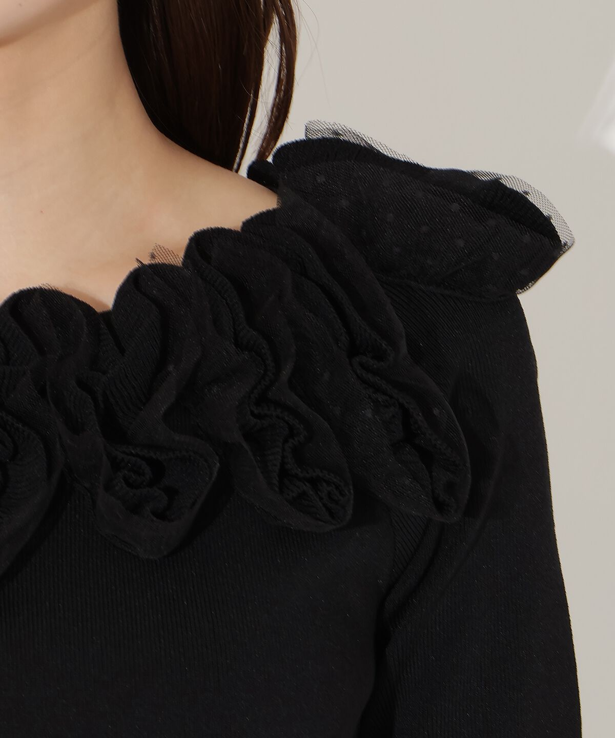 アンドクチュール「フリルボートネックニットプルオーバー」|ニット・セーター|