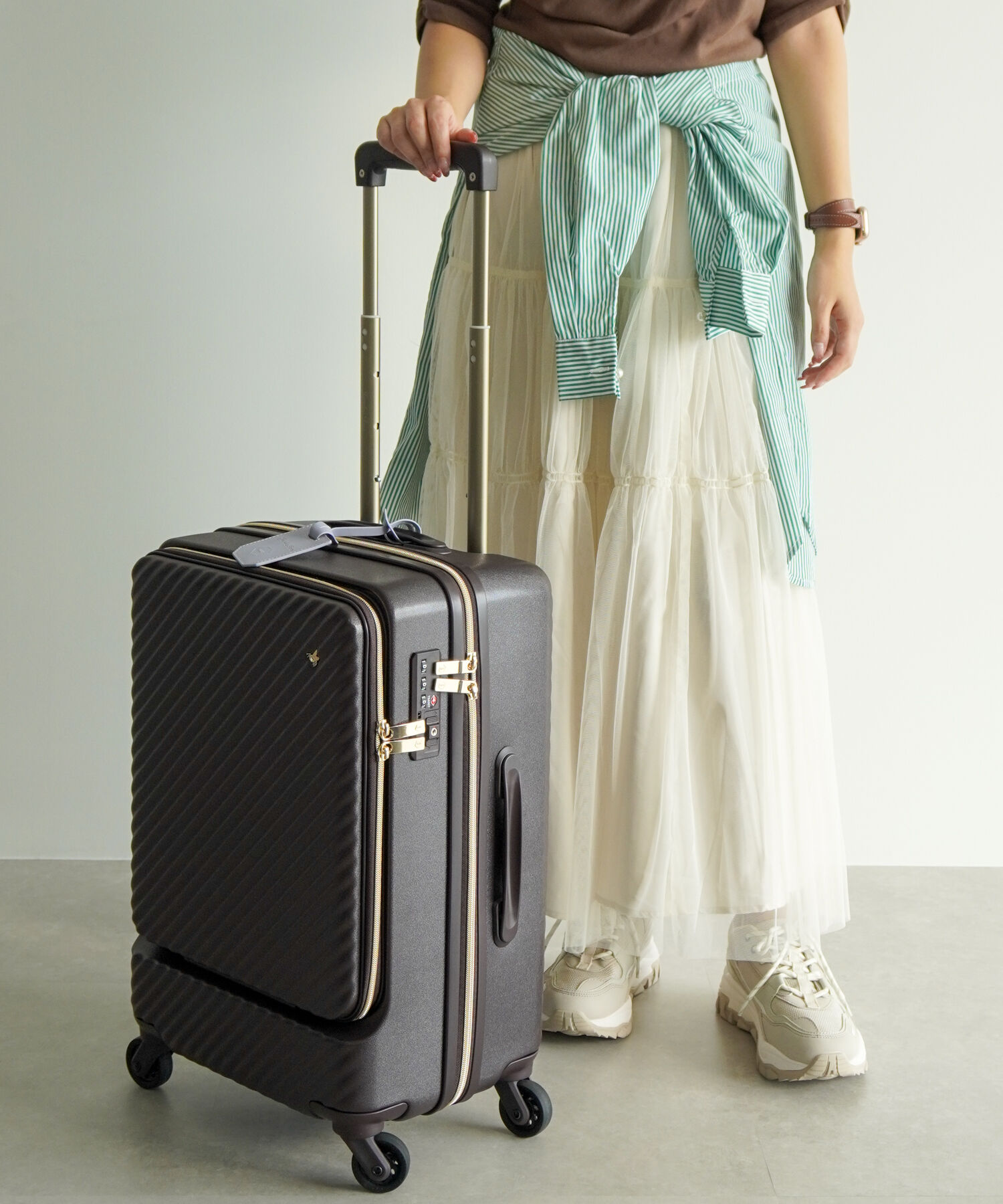 Jewelna Rose「Jewelna Rose HaNT &times;Jewelna Rose コラボ スーツケース 機内持ち込み フロントオープン 34L 06820」|キャリーケース|ダークブラウン