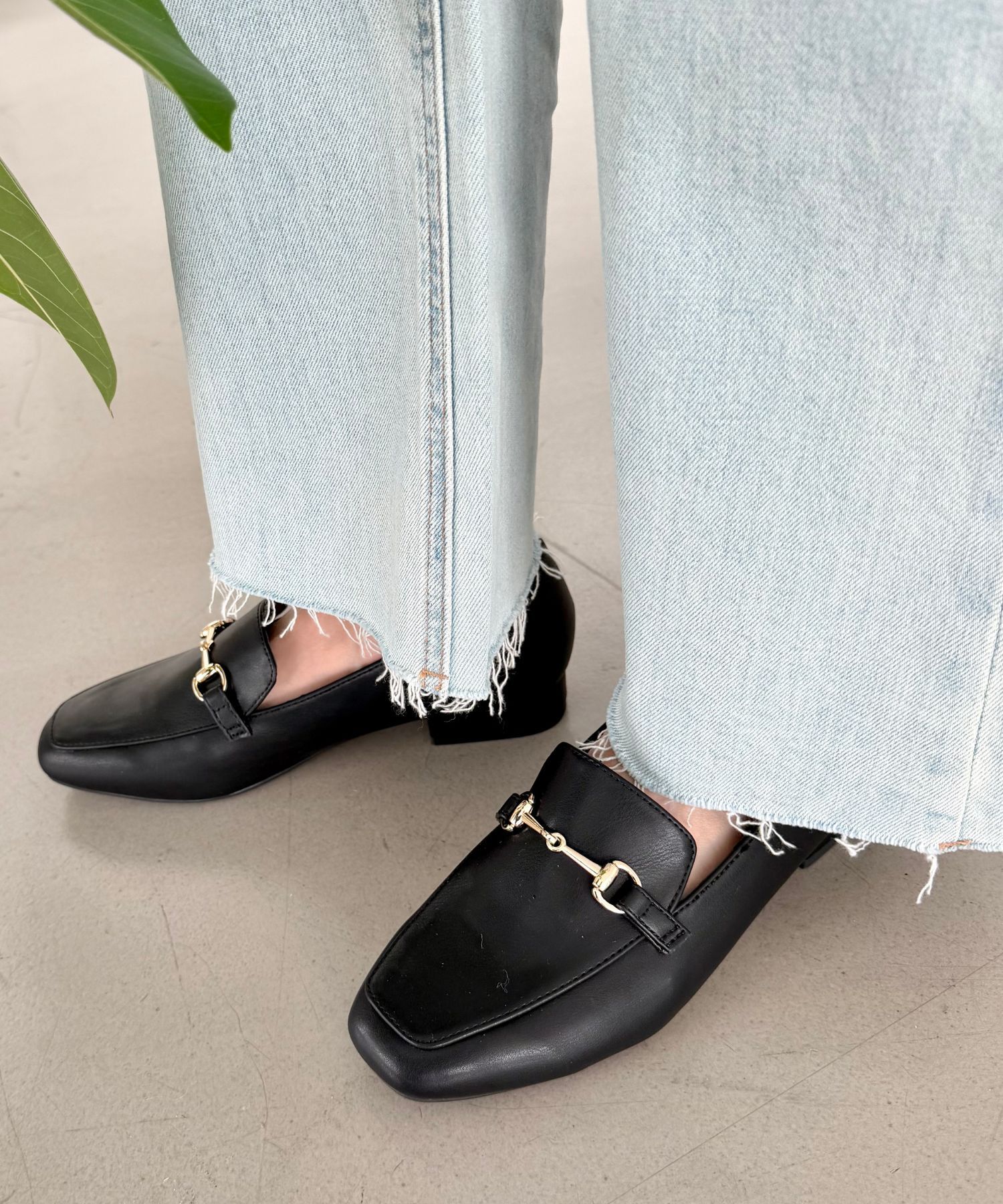 ORiental TRaffic「【跳べるパンプス/シリーズ累計１５０万足突破】スクエアトゥ ビット モチーフ  ローファー /R-3210」|パンプス|