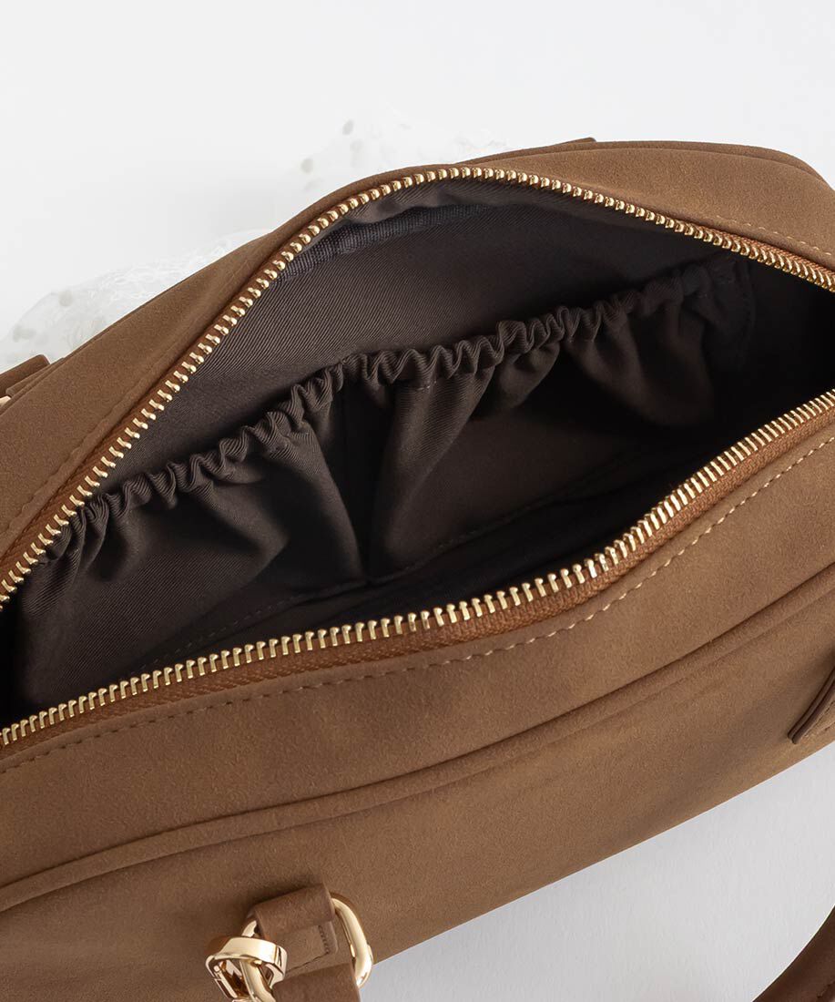  「2WAY スカーフ付きエンボスロゴボストンバッグ」|ハンドバッグ|