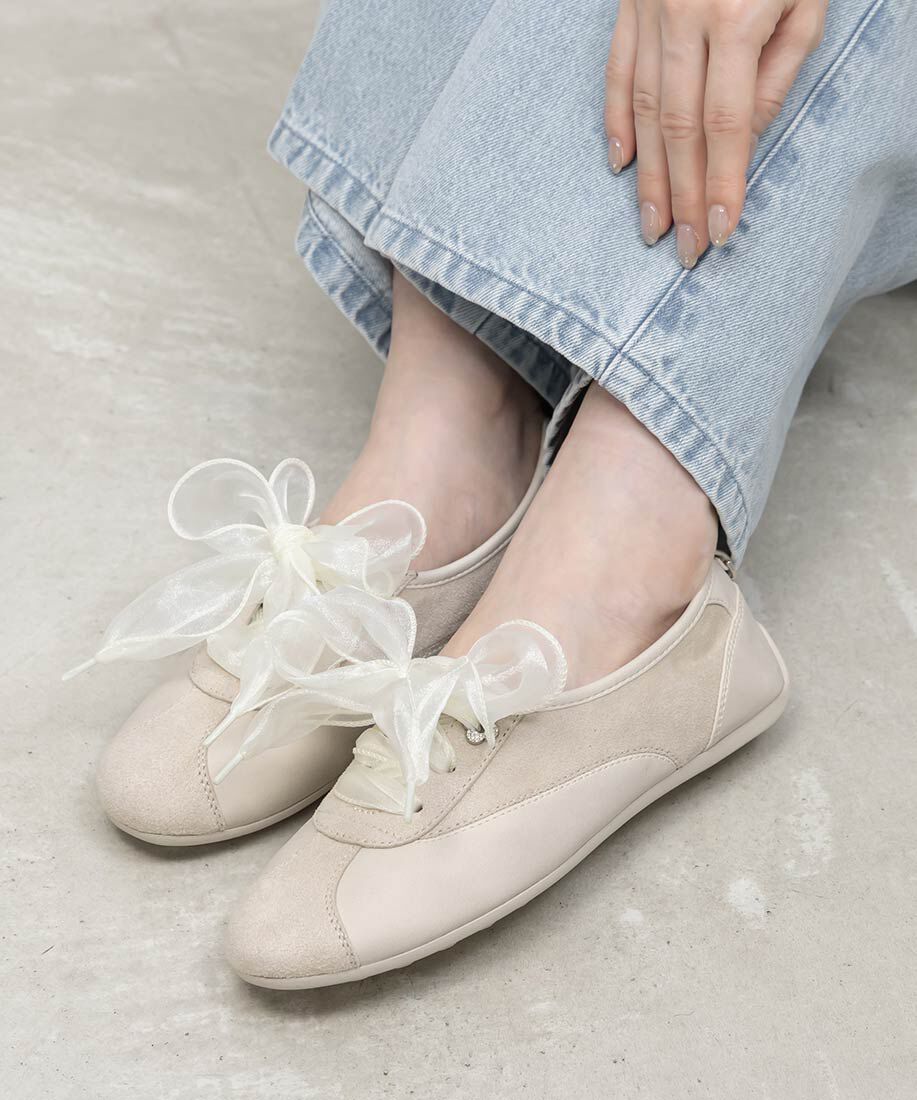  「2WAY オーガンジーリボンフラットスニーカー」|スニーカー|アイボリー