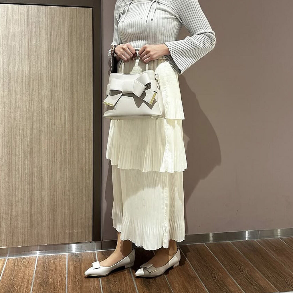 ダイアナ「フラットパンプス　TS12242」|パンプス|