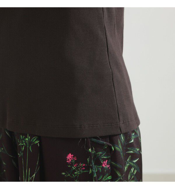 Demi-Luxe BEAMS 「【別注】スタイリスト佐藤佳菜子 &times; SLOANE / スクエアネック リブ Tシャツ」|Tシャツ・カットソー|