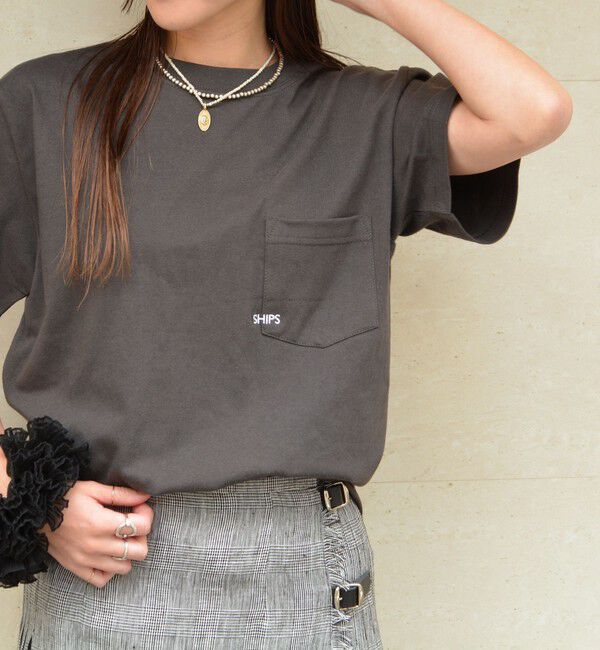 SHIPS「【累計販売数18万枚突破!!】【WEB限定】SHIPS: マイクロ SHIPSロゴ ポケット Tシャツ」|Tシャツ・カットソー|