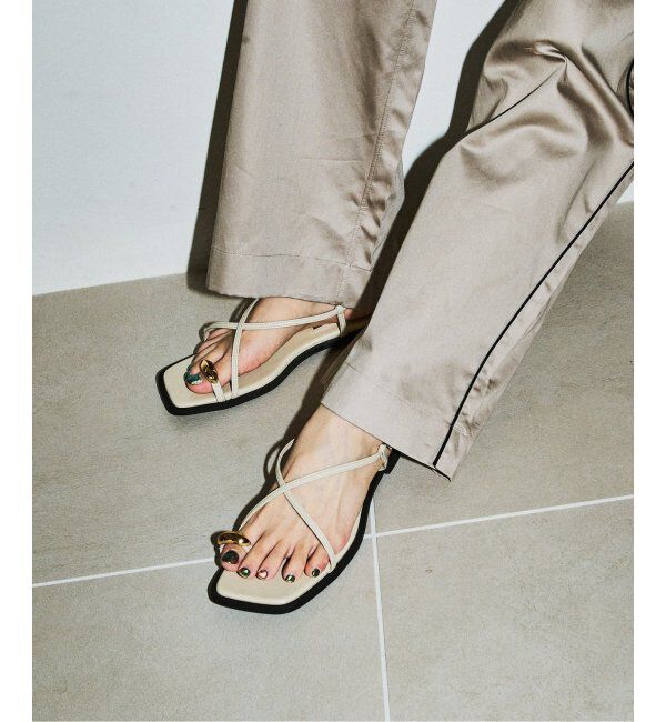  「《追加3》GRISEメタルリングクロストングサンダル」|サンダル|ナチュラル