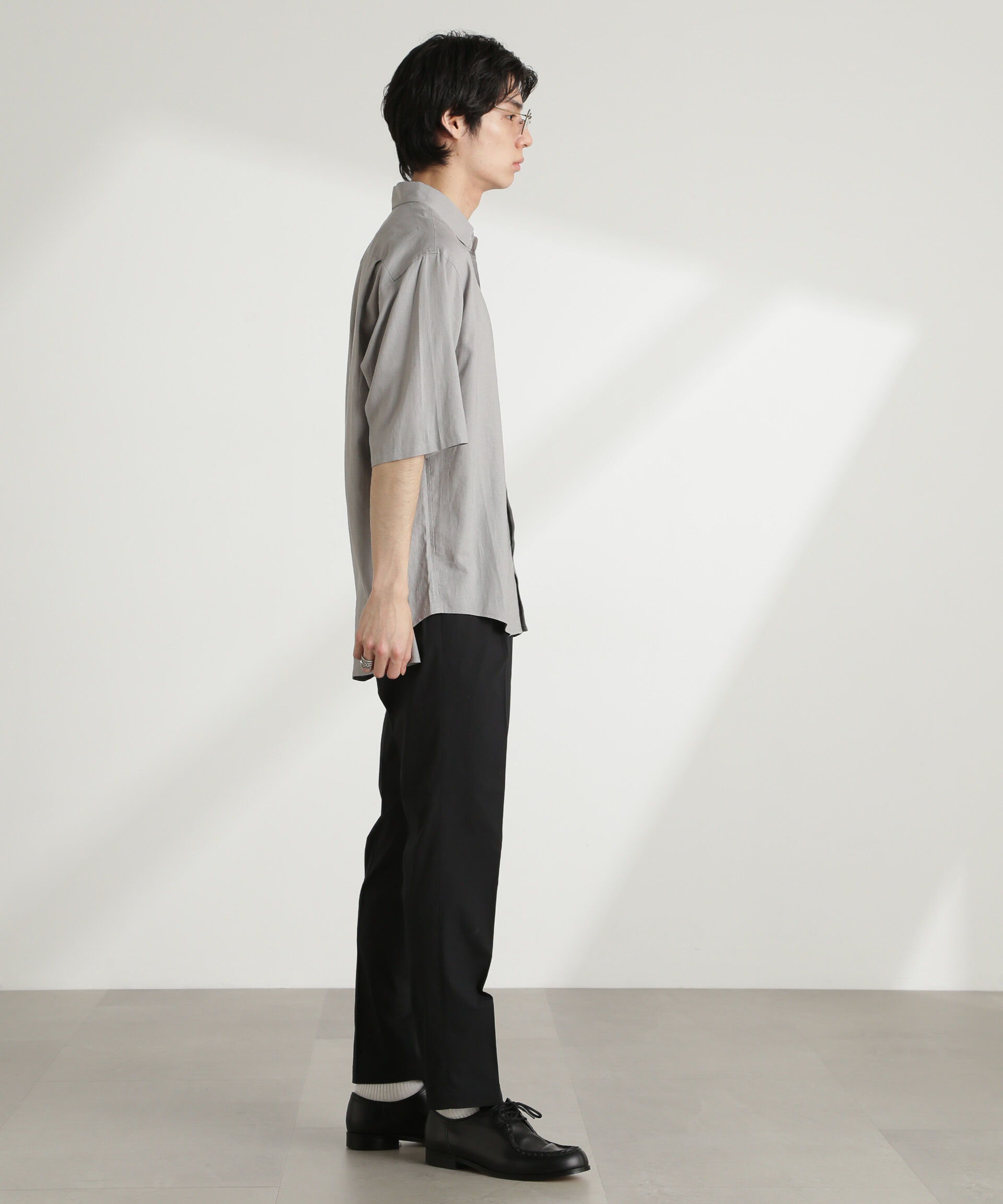 nano･universe「アンチスメルリネン レギュラーカラー 半袖」|シャツ・ブラウス|