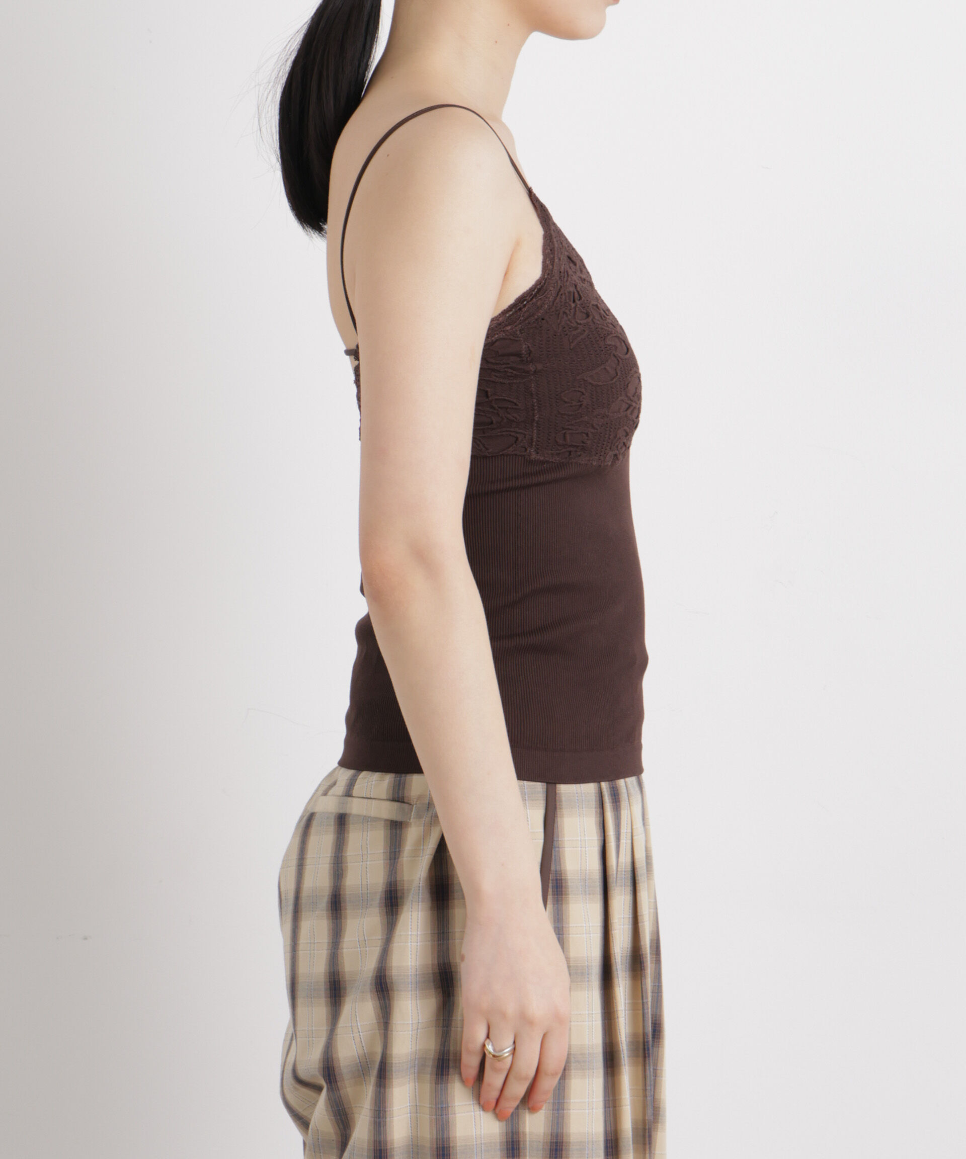 nano･universe「レースジャガードカップ付きキャミソール」|キャミソール|