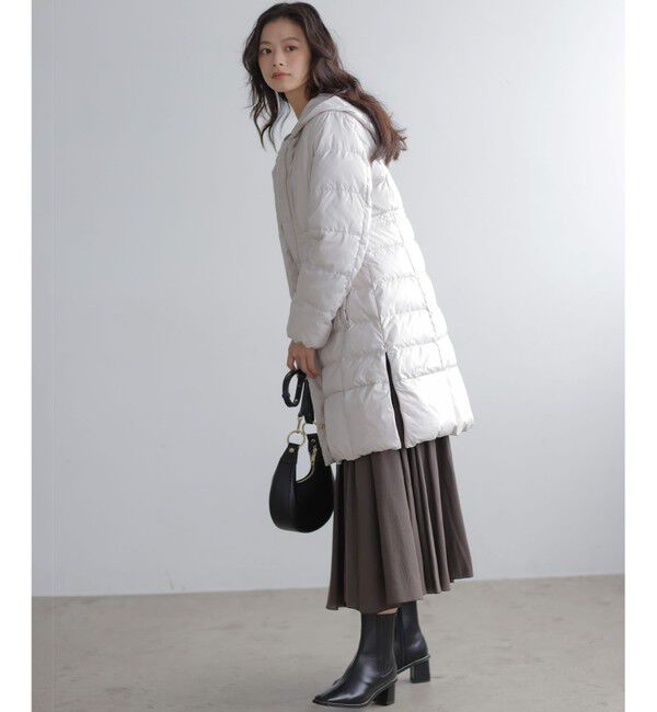 組曲「ライトタフタロング ダウン」|ダウン|