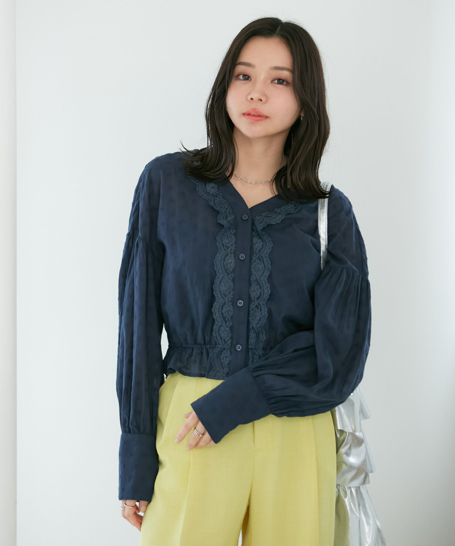 VIS「ドビーフラワーブラウス」|シャツ・ブラウス|