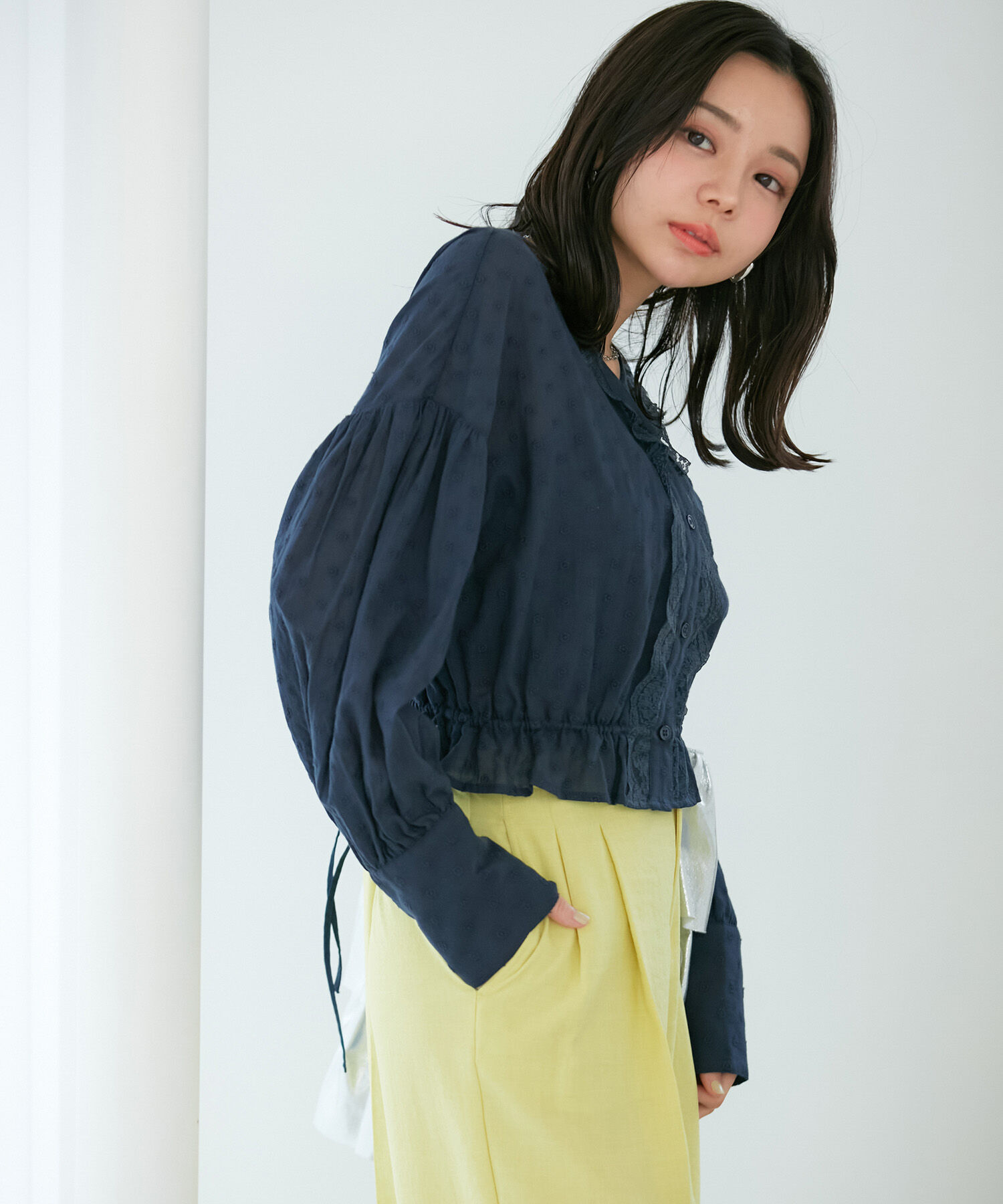 VIS「ドビーフラワーブラウス」|シャツ・ブラウス|