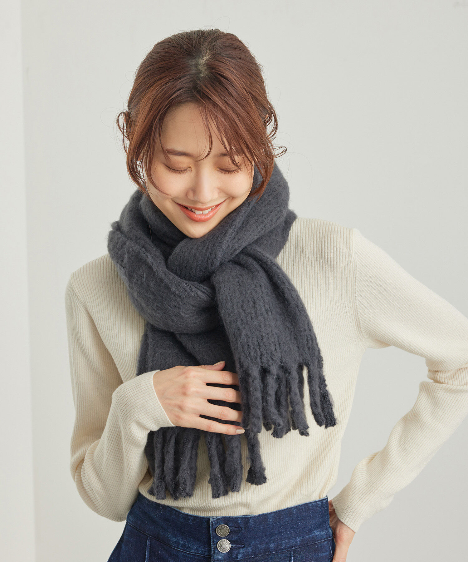 ROPE PICNIC PASSAGE「バルキーフリンジリブマフラー」|マフラー|チャコール(06)
