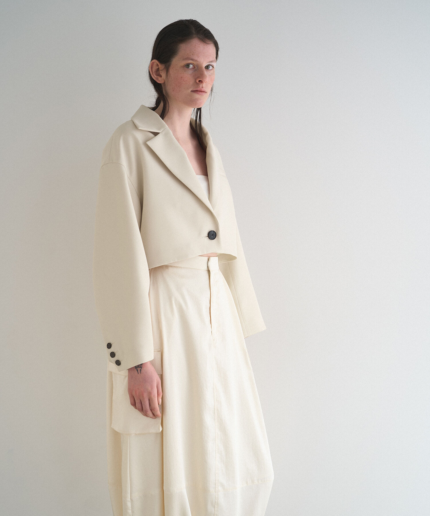 ADAM ET ROPE'「【サステナブル】サテンバルーンカーゴスカート」|スカート|