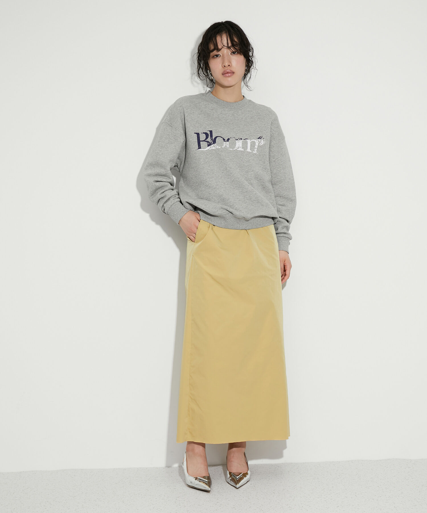 ADAM ET ROPE'「【サステナブル】マイクロストレッチリーンスカート」|スカート|