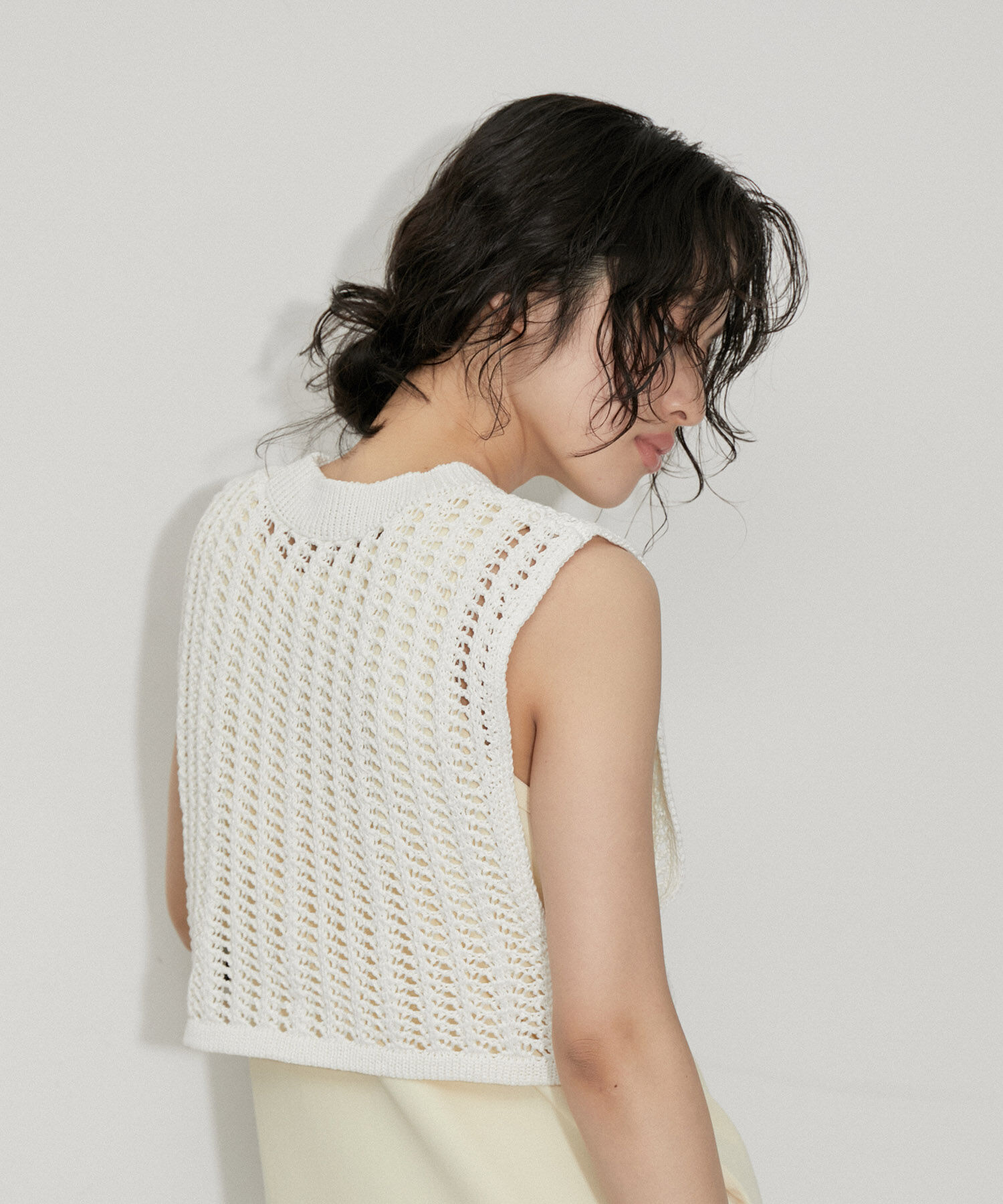 ADAM ET ROPE'「【洗える】メッシュベスト」|ベスト・ジレ|