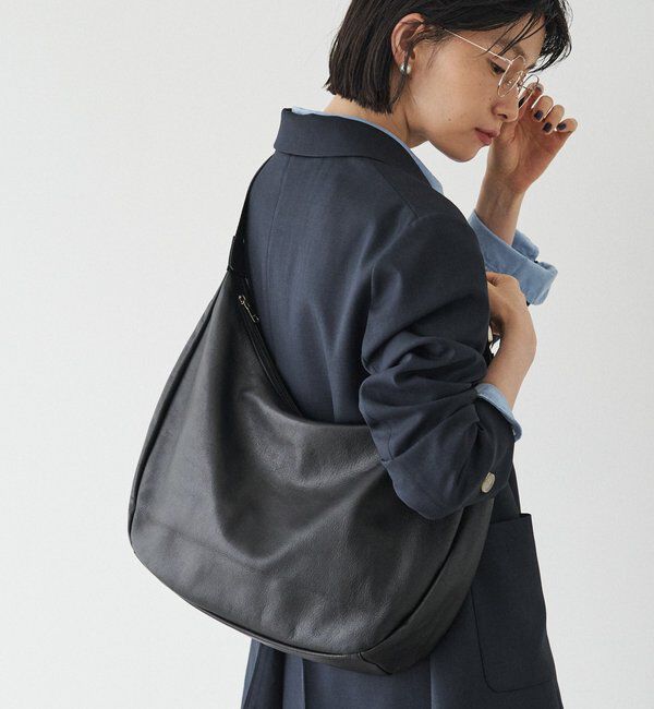  「ソフトレザーラウンドビッグショルダーバッグ」|ショルダー・メッセンジャー|