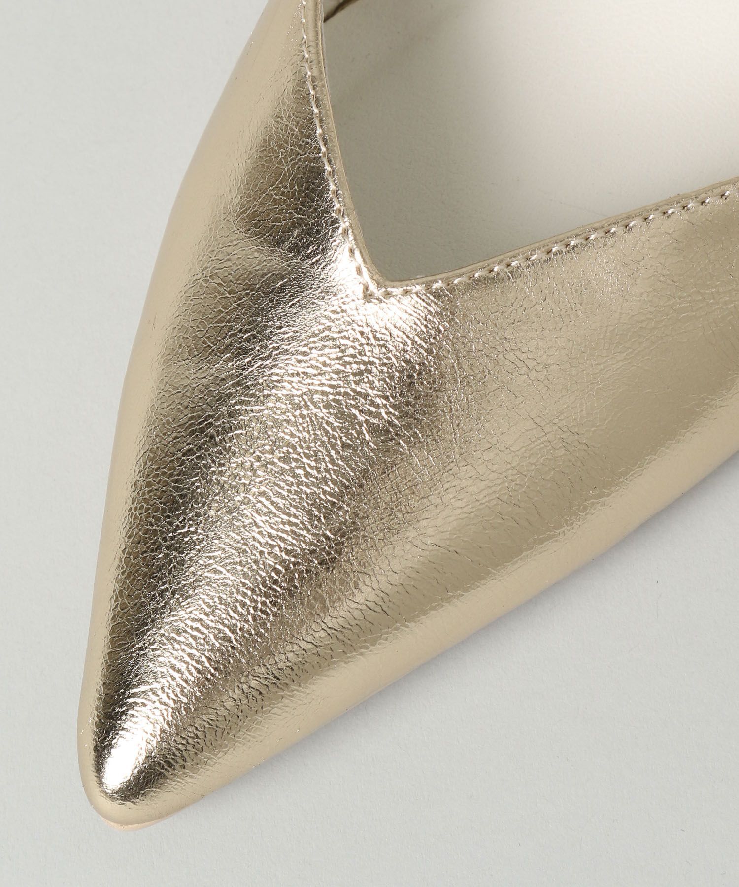 A part by 「ポインテッドフラットパンプス」|パンプス|