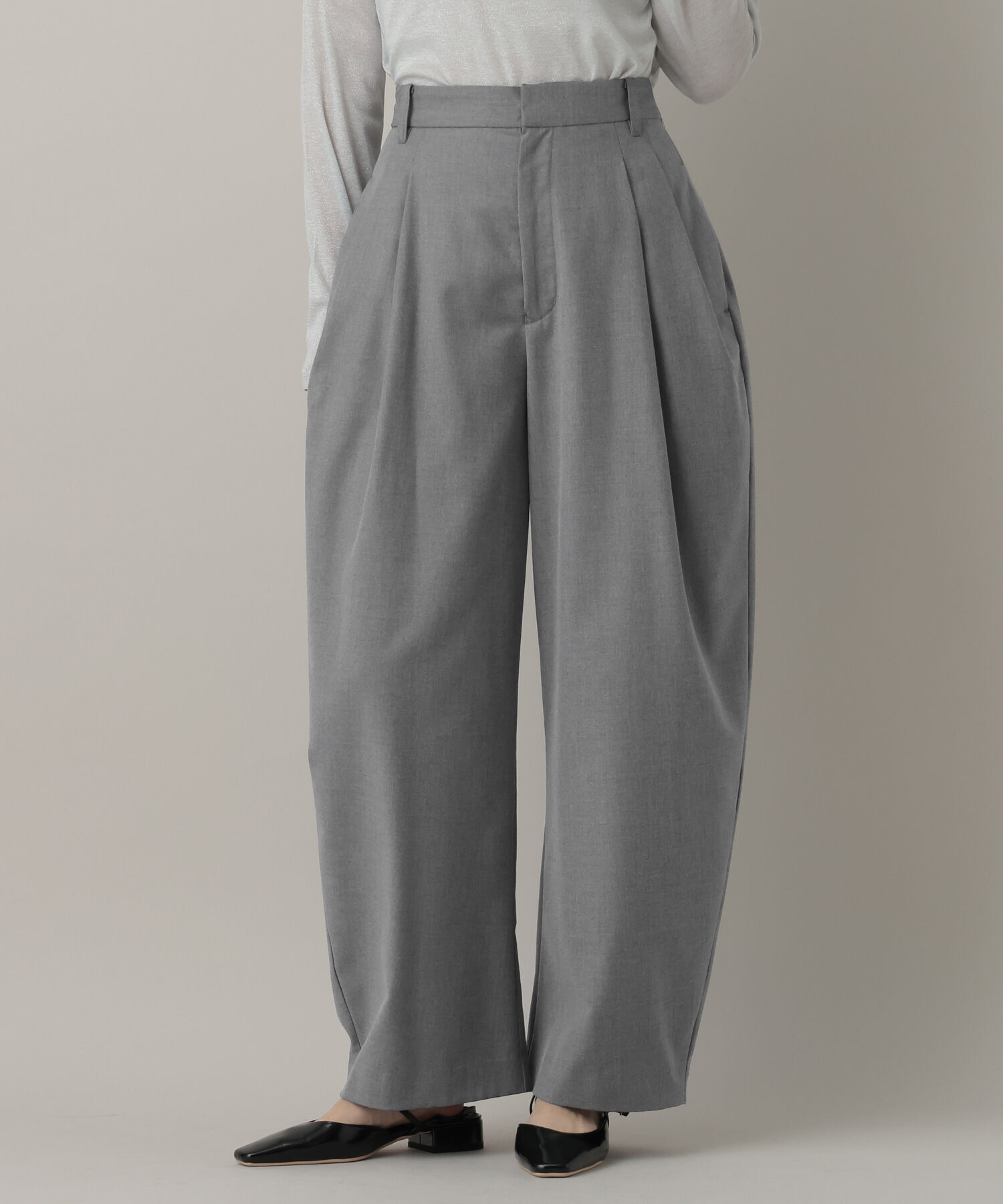 A part by 「カーブスラックスパンツ」|スラックス|グレー