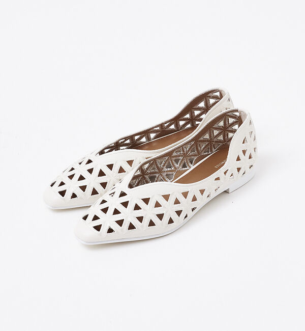 AU BANNISTER「【40周年】【Vibram/ヴィブラムソール】フラットパンプス」|パンプス|