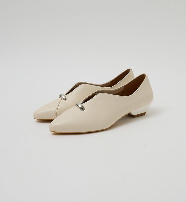 AU BANNISTER「Ｖカットパンプス」|パンプス|