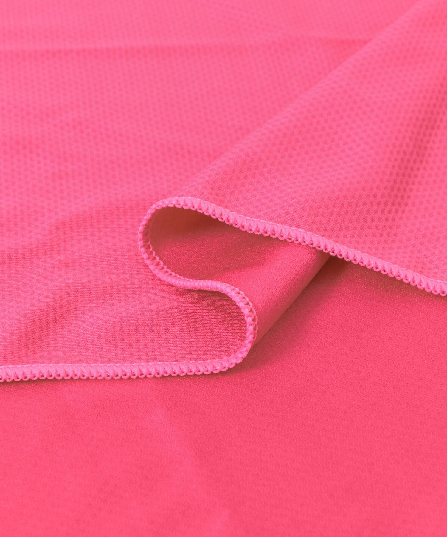 URBAN RESEARCH「アーバン・ファミマ!!　アーバンファミマ冷感タオル」|タオル|