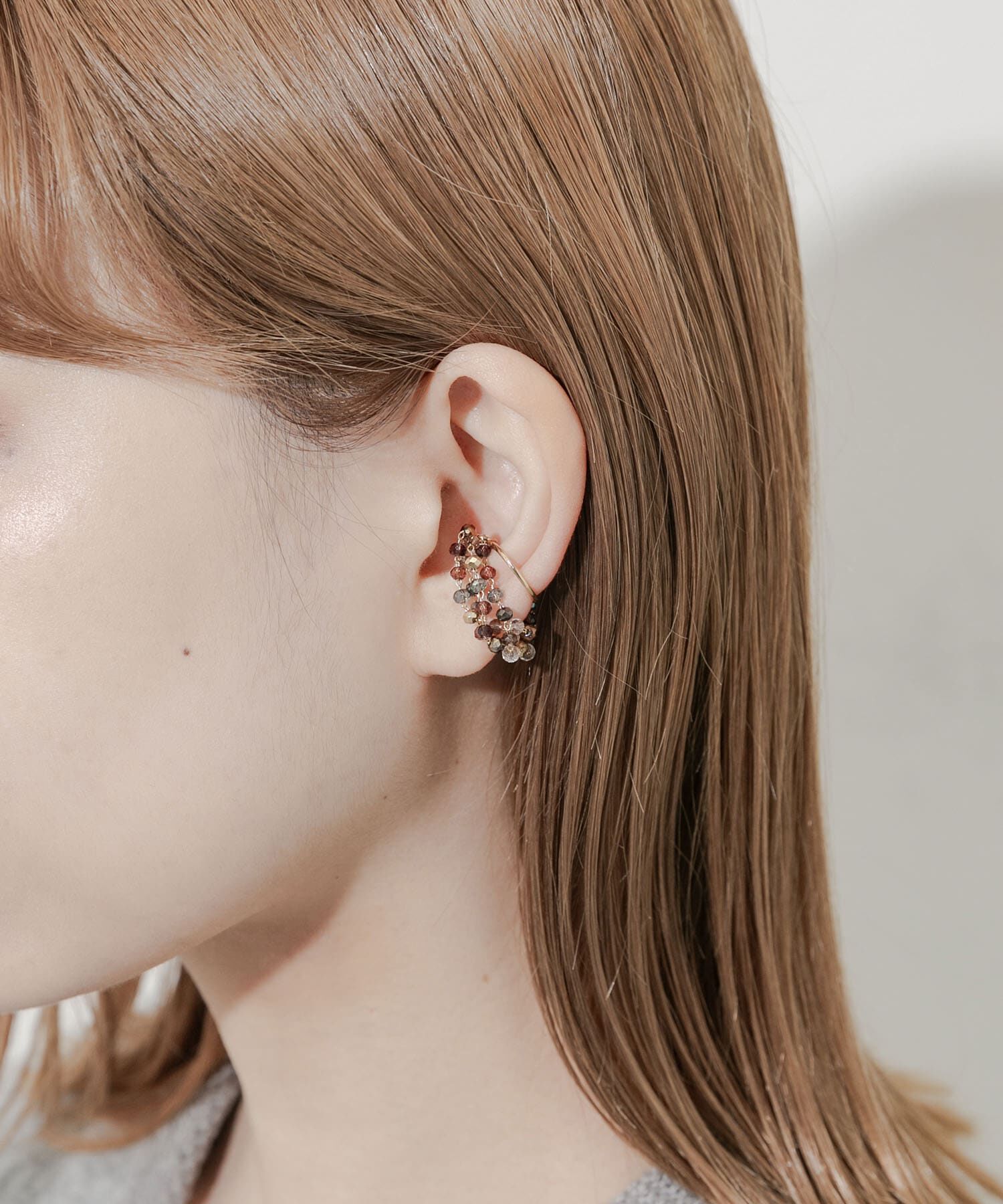 SMELLY「ガラスビーズイヤカフ」|イヤリング|