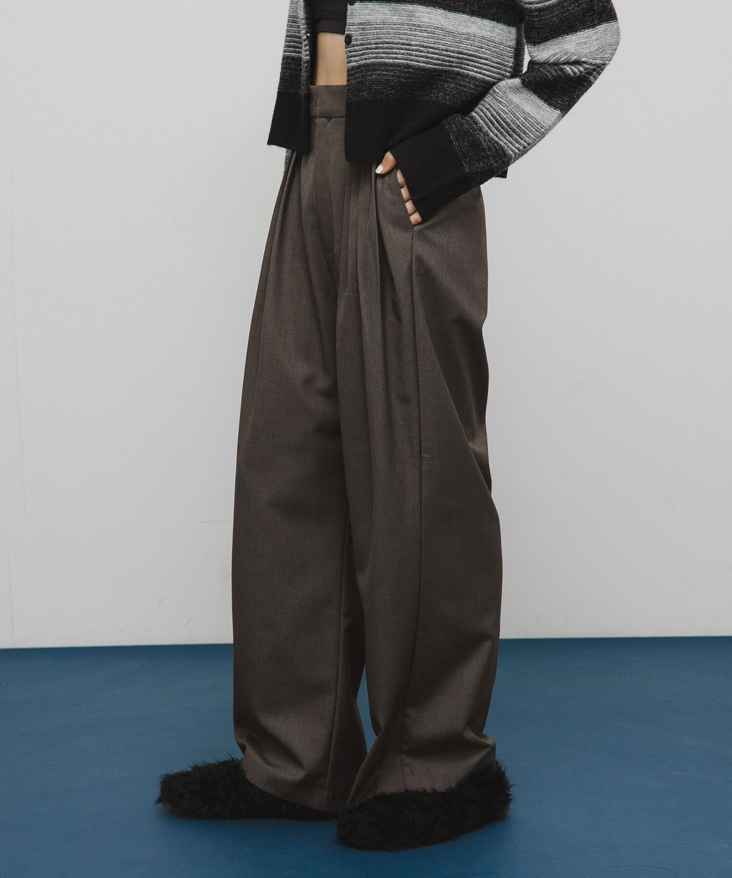  「タックデザインスラックス」|その他|ブラウン系その他