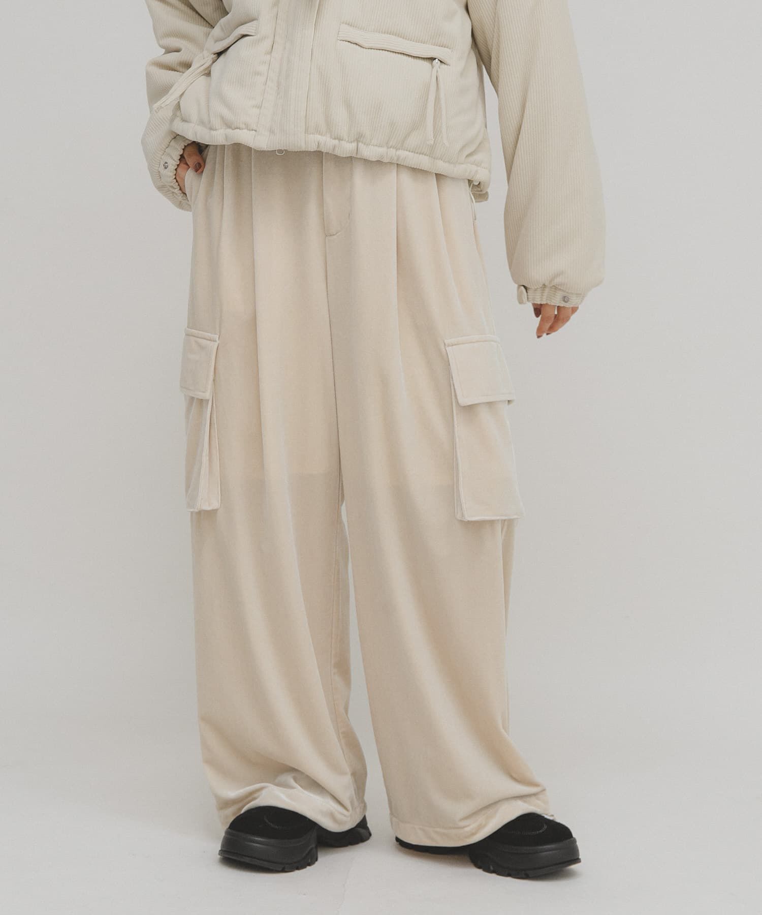  「ベロアカーゴパンツ」|その他|ライトベージュ