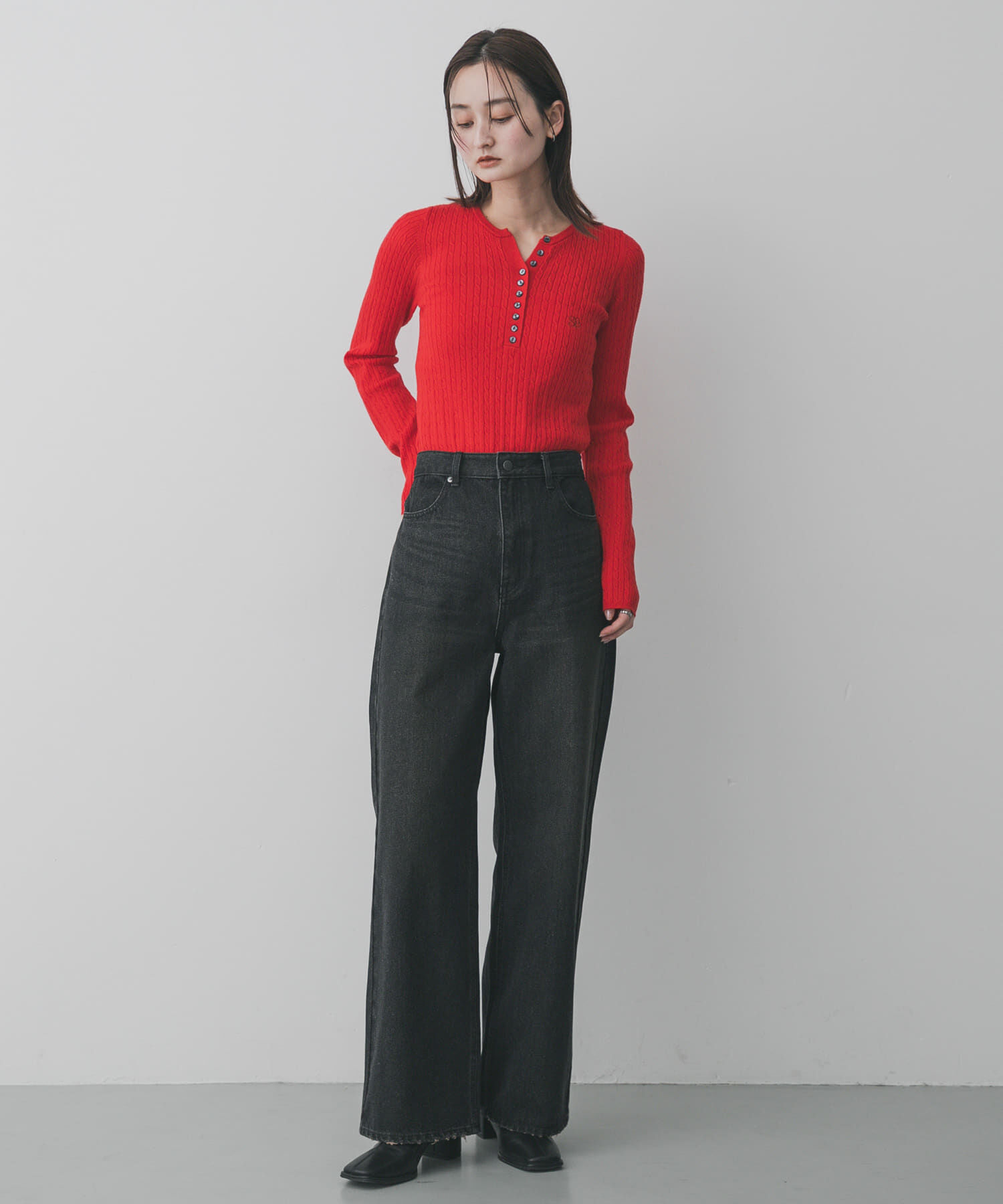 SENSE OF PLACE by URBAN RESEARCH「『洗濯可』シシュウヘンリーネックミニケーブルセーター」|ニット・セーター|