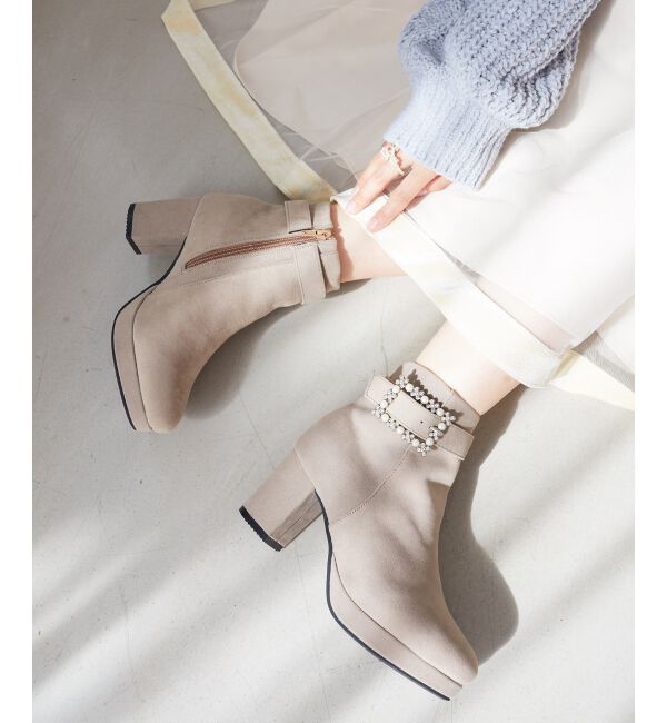 MAJESTICLEGON「パールビジューバックルブーツ」|ショートブーツ|