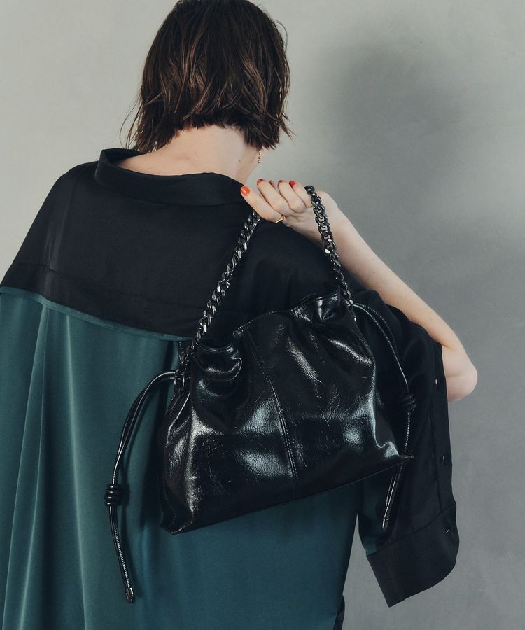 YECCA VECCA「2wayチェーンギャザーバッグ」|ハンドバッグ|Black