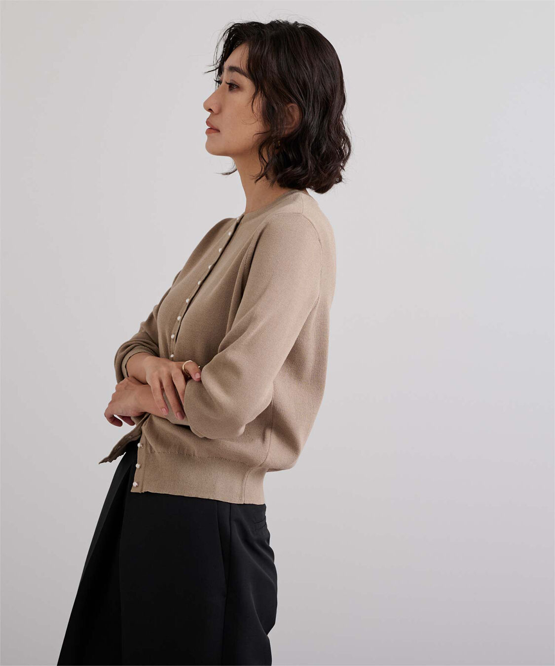 ur's「2wayパール釦ニットカーディガン」|ニット・セーター|