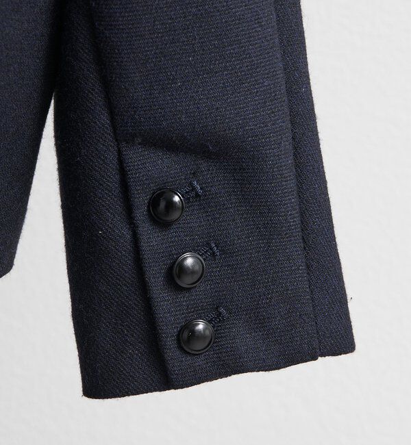  「ラペルレスジャケット」|ノーカラージャケット|