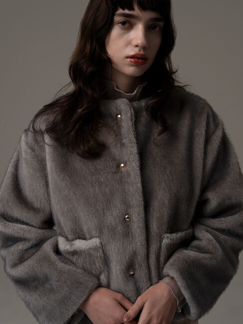 Te chichi「グラデーションファーノーカラージャケット《2025winter catalog item》」|その他|グレー