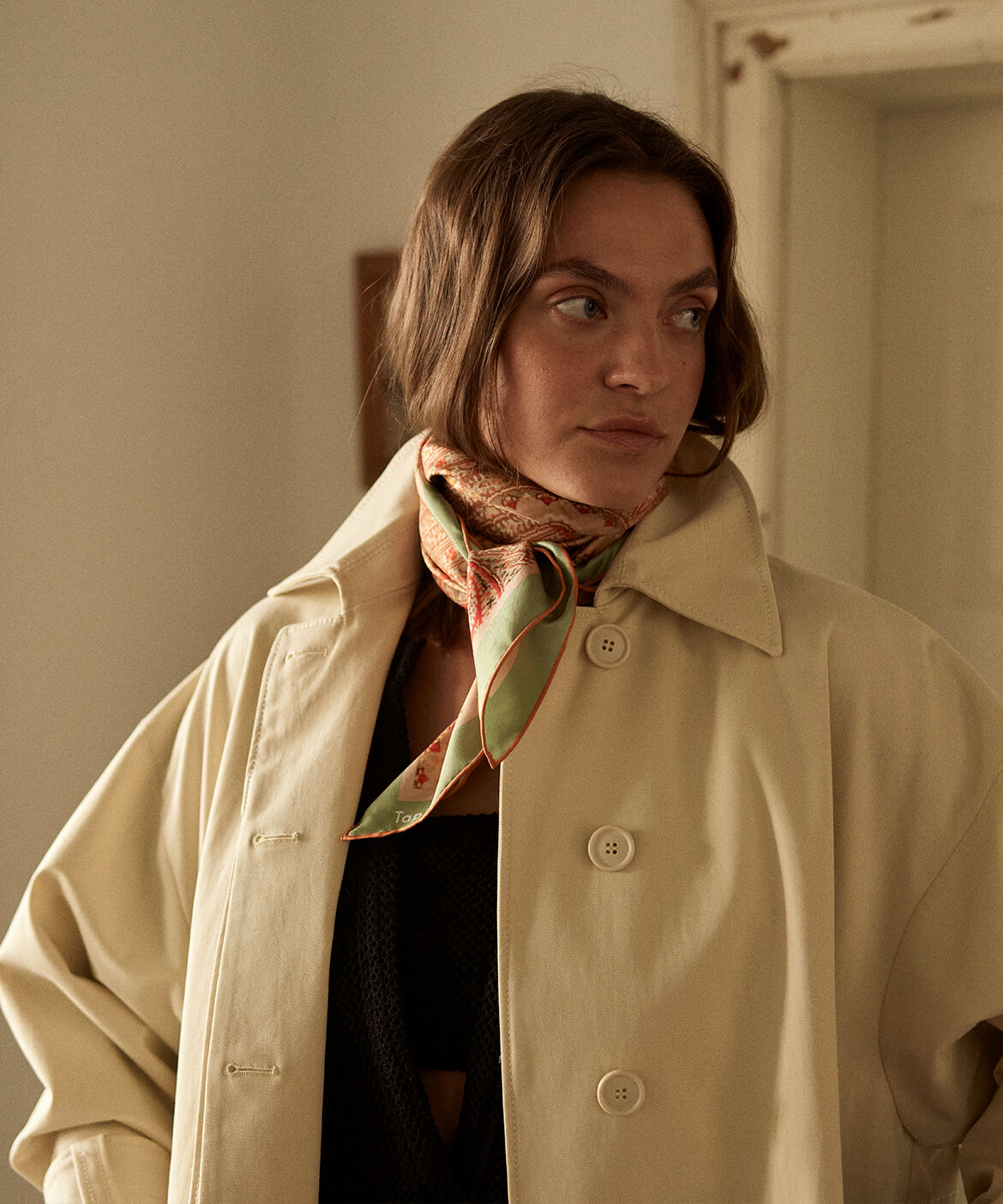 INED「《SUPERIOR CLOSET》Classical Soft Pattern Scarf《Tapis Noir》」|バンダナ・スカーフ|オレンジ1