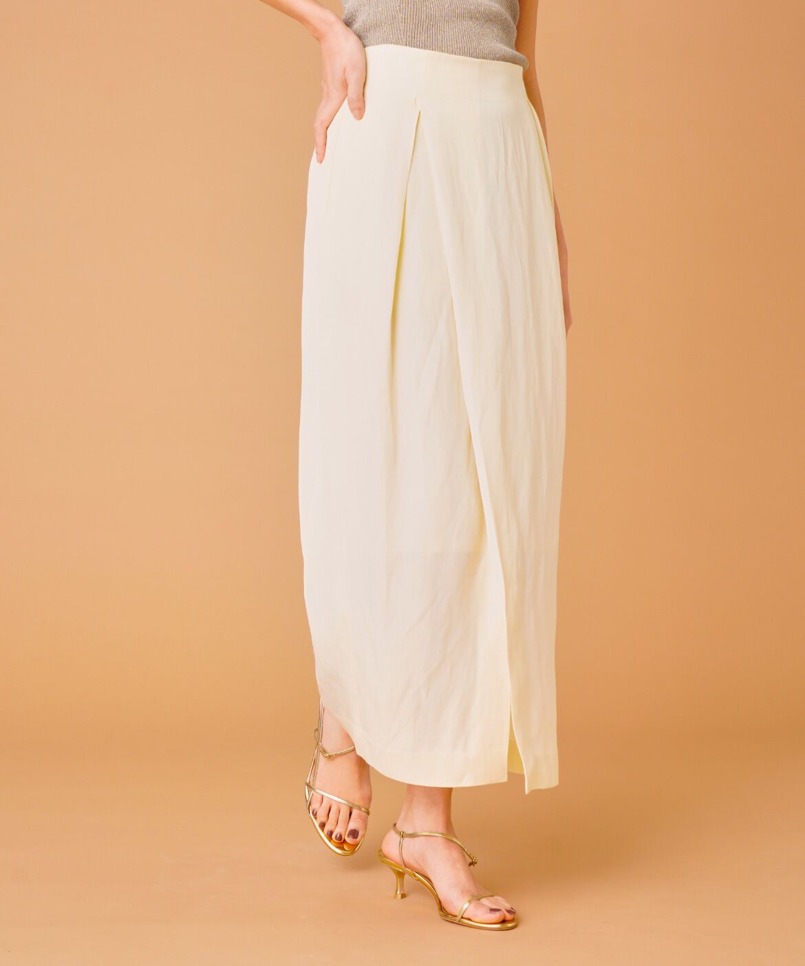 la veille by SUPERIOR CLOSET「3月ラップ風スカート」|タイト|アイボリー2