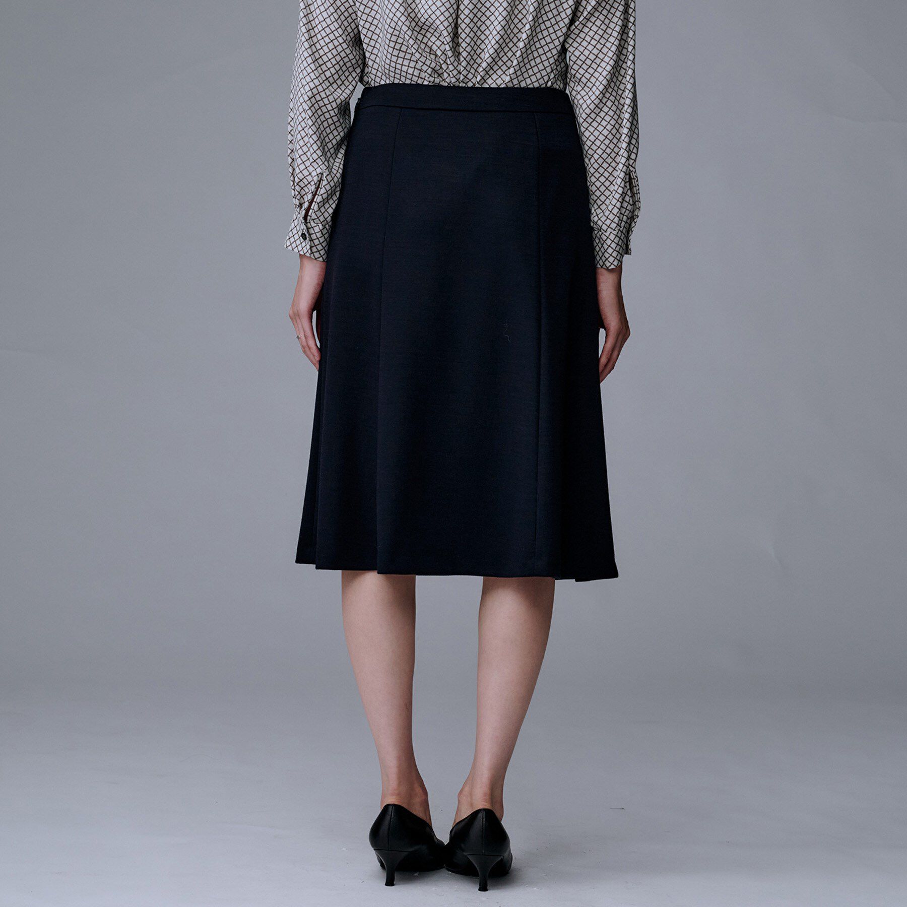 UNTITLED「【洗えるスーツ/ストレッチ】ウール混ジャージ マーメイドスカート」|スカート|