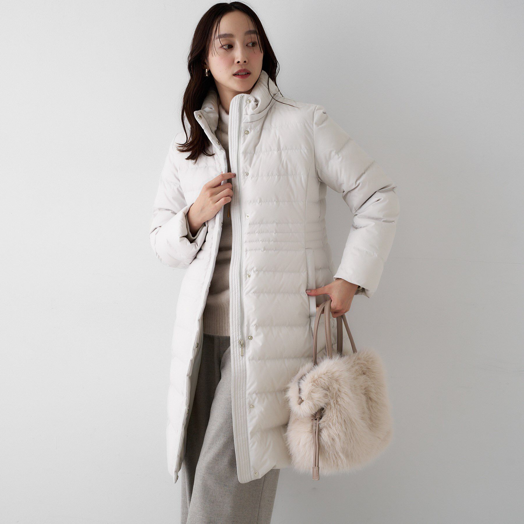 UNTITLED「【はっ水機能/フード取り外し可/防寒】ロングダウンコート」|ダウン|