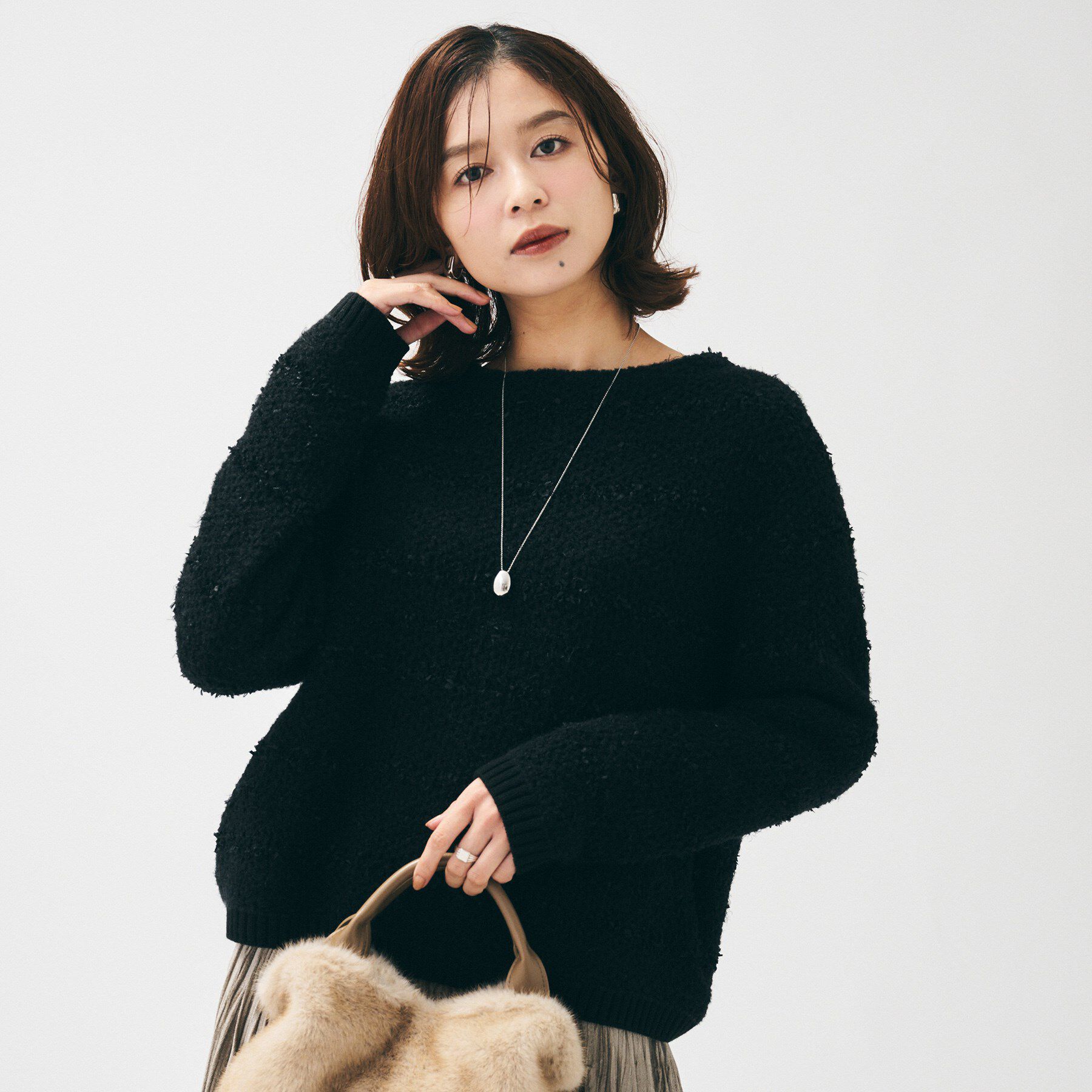 UNTITLED「【ツイード調/コンパクト丈】ブークレーボートネックニット」|ニット・セーター|