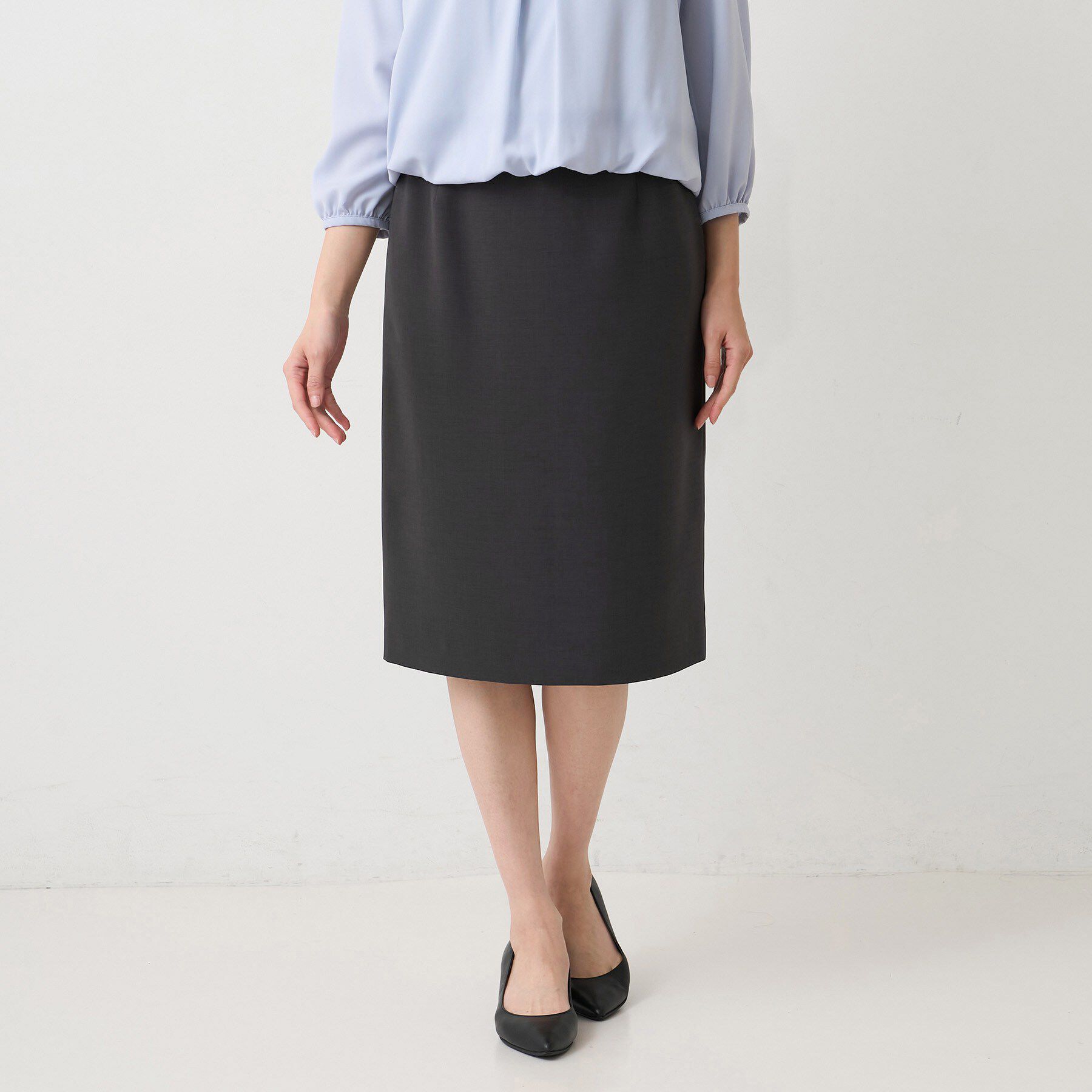 UNTITLED「エアリータイトスカート」|スカート|チャコールグレー(0